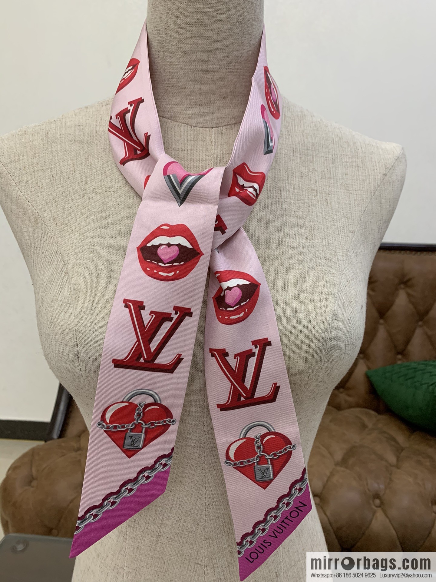 LV Louis Vuitton 100% Silk Lucky Monogram BB Hair Band M76117