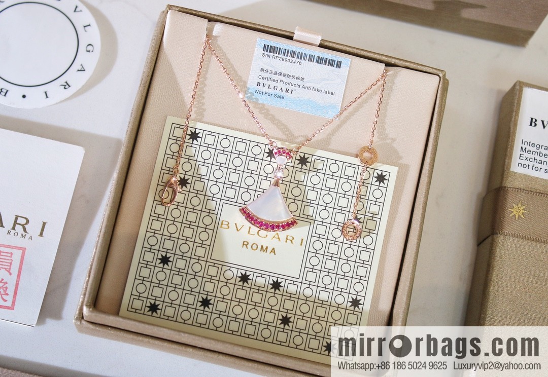 BVLGARI Bulgari DIVAS 'DREAM Qixi Festival limited edition white shell pink diamond necklace