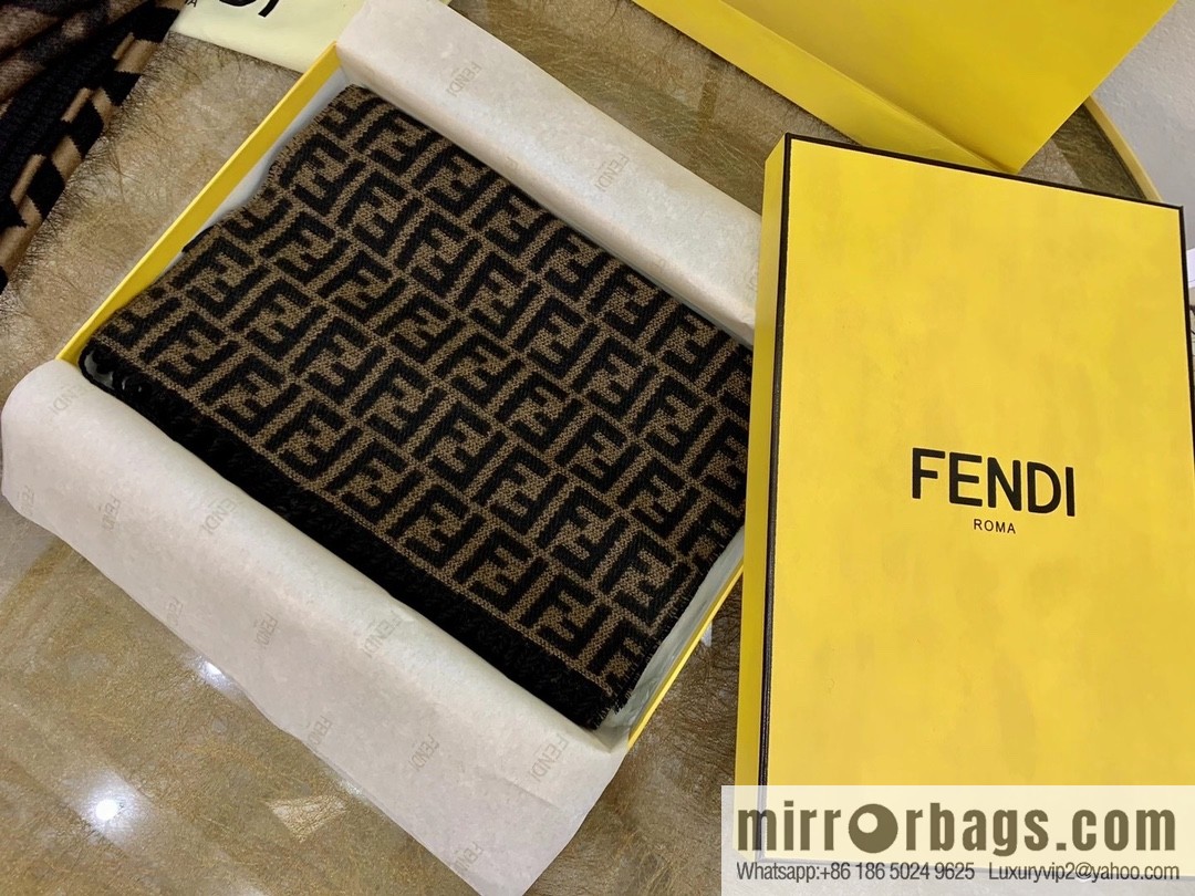 Fendi F letter series cashmere scarf