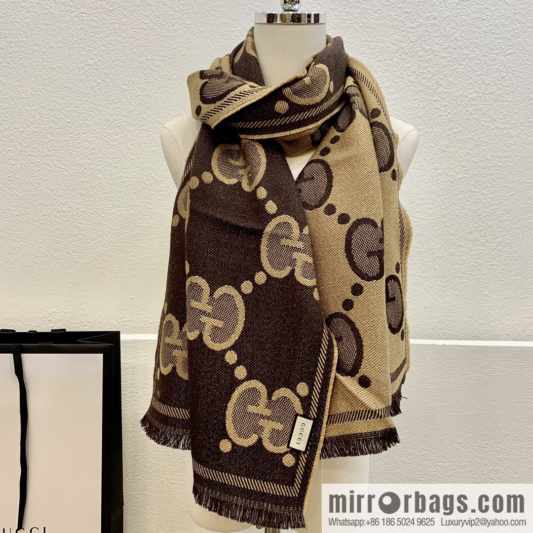 GUCCI Gucci Letter-interwoven jacquard scarf 598993