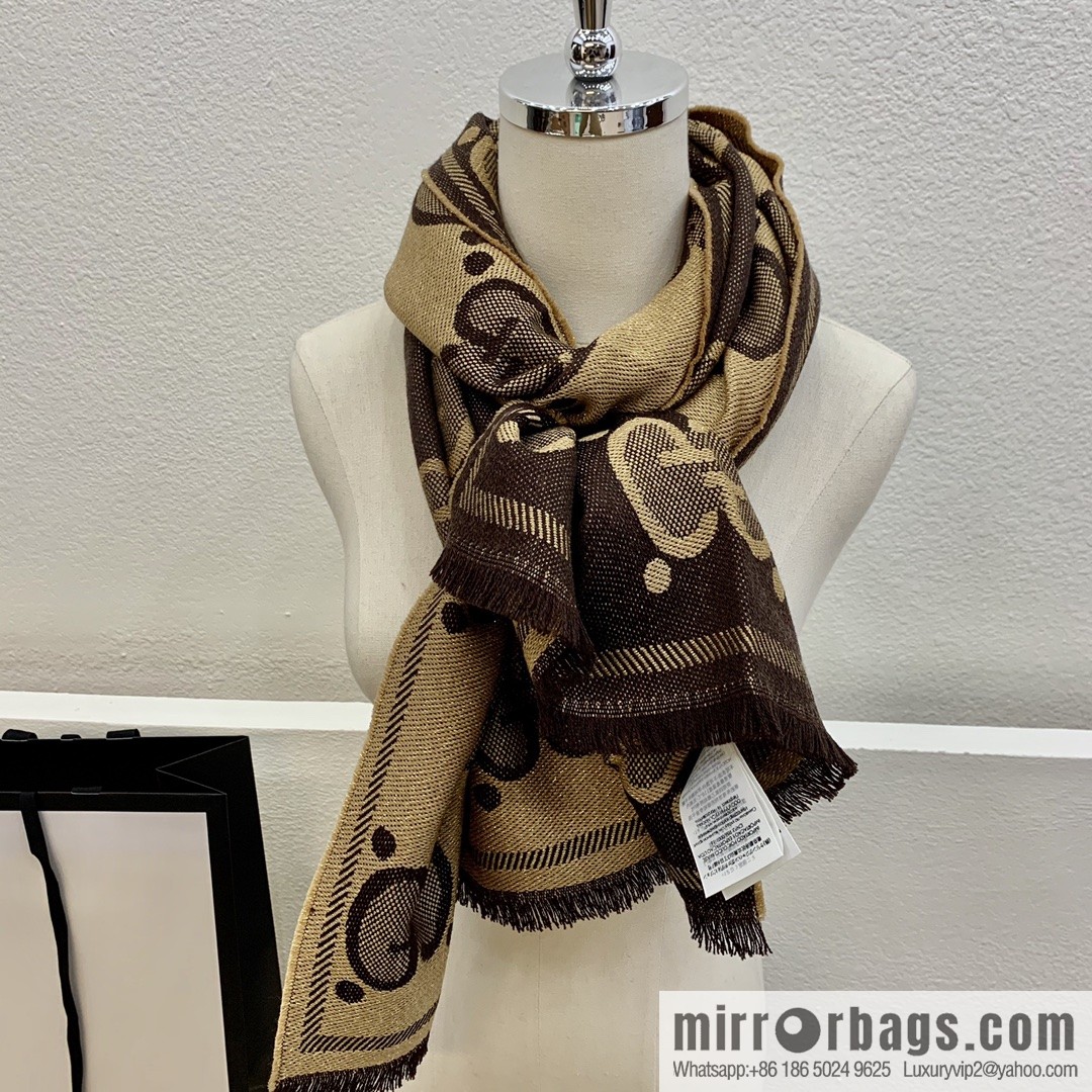 GUCCI Gucci Letter-interwoven jacquard scarf 598993