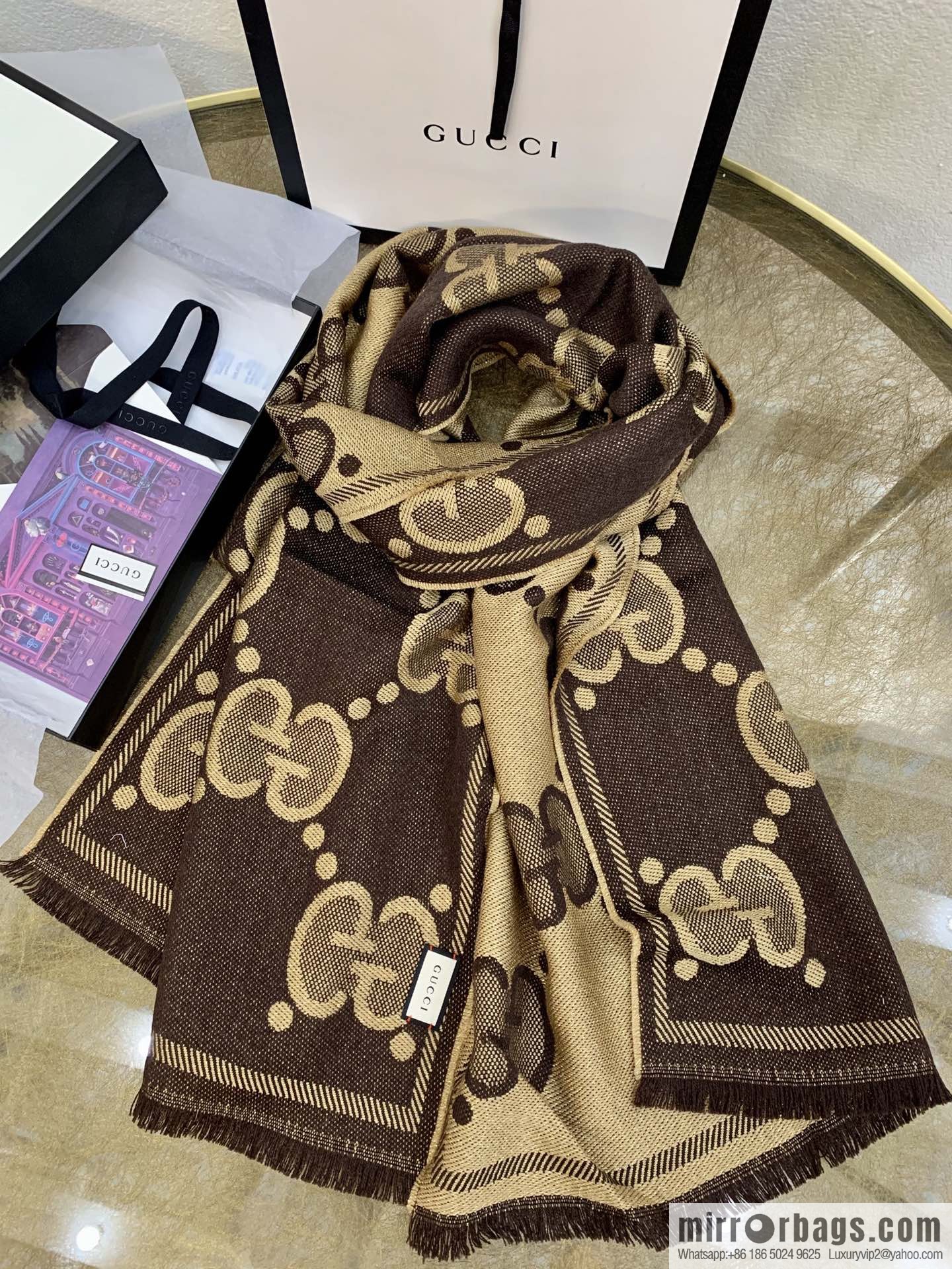 GUCCI Gucci Letter-interwoven jacquard scarf 598993