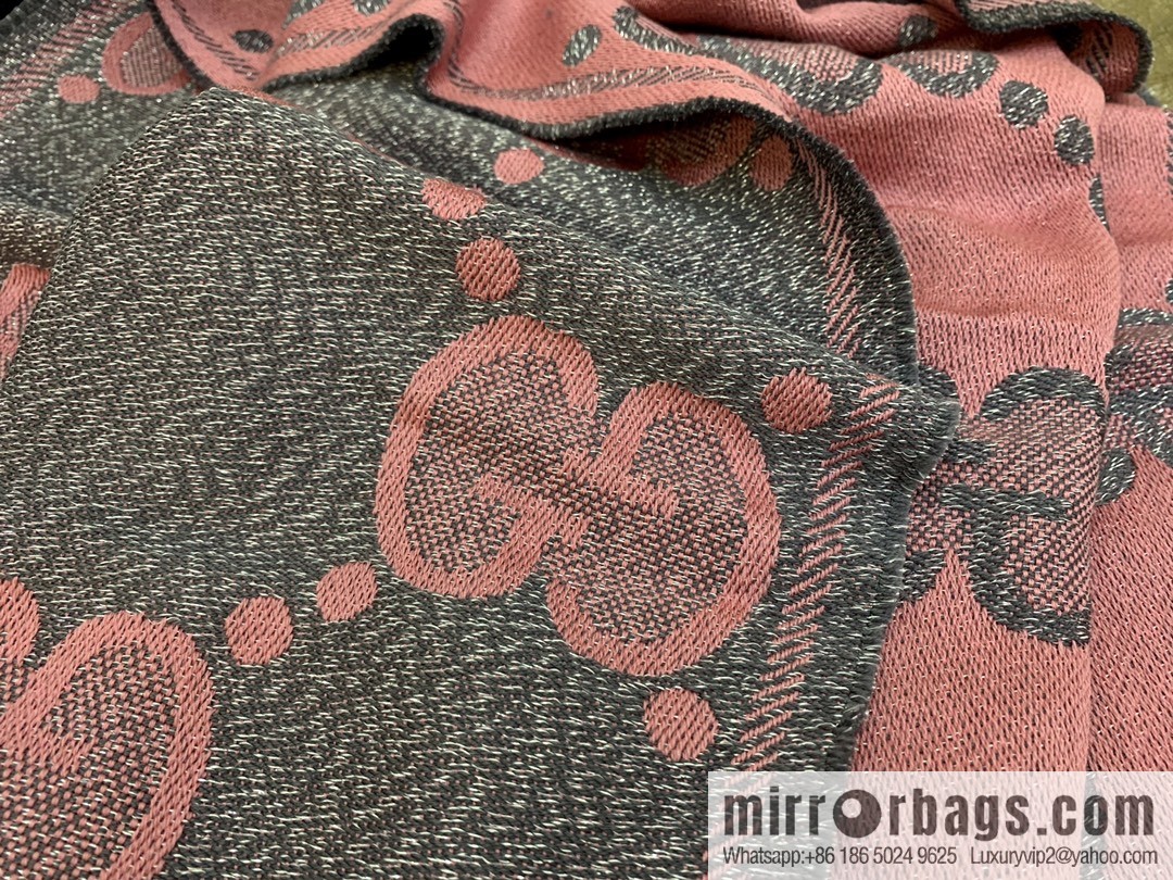 GUCCI Gucci Letter-interwoven jacquard scarf 598993