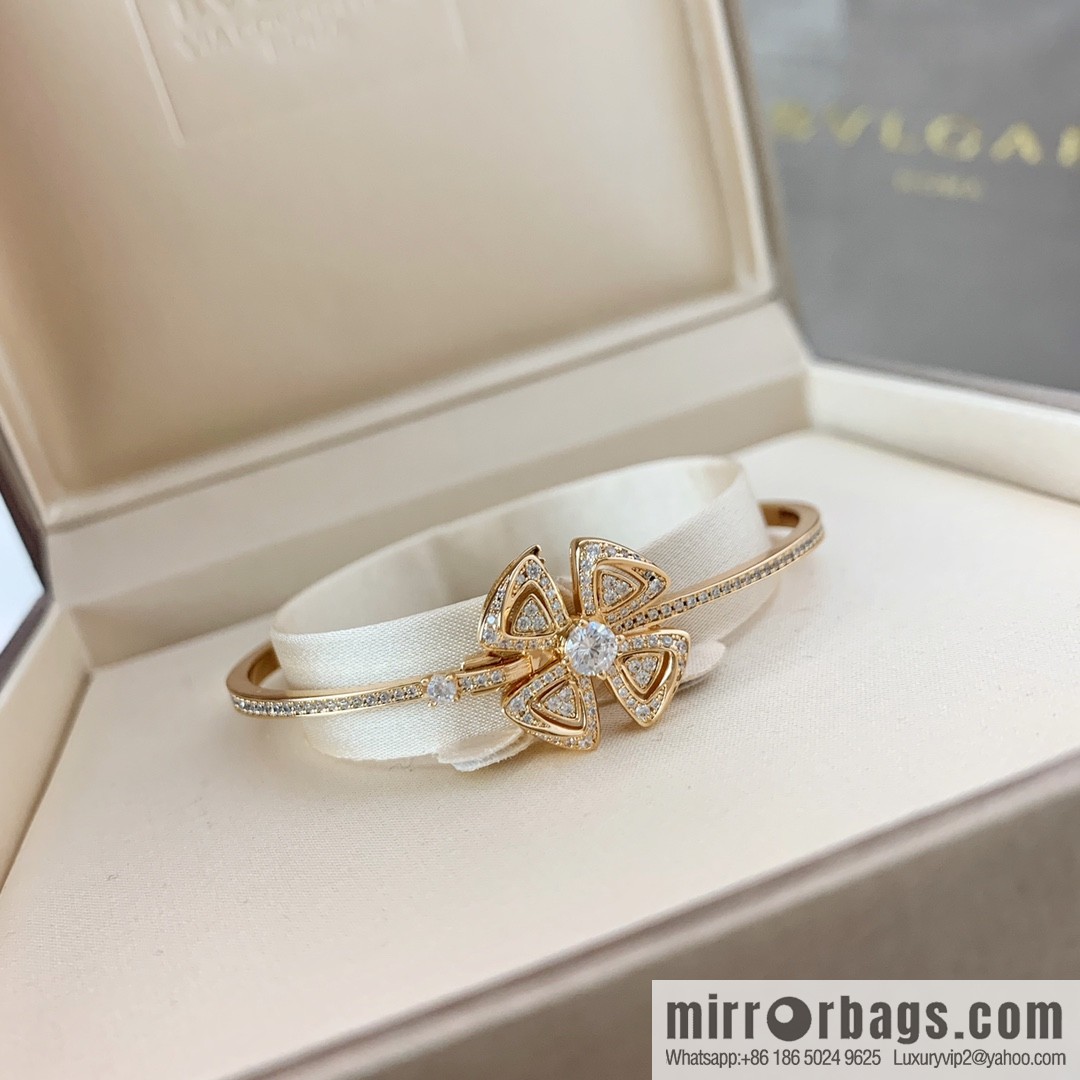 BVLGARI Bulgari series, four-leaf clover bracelet