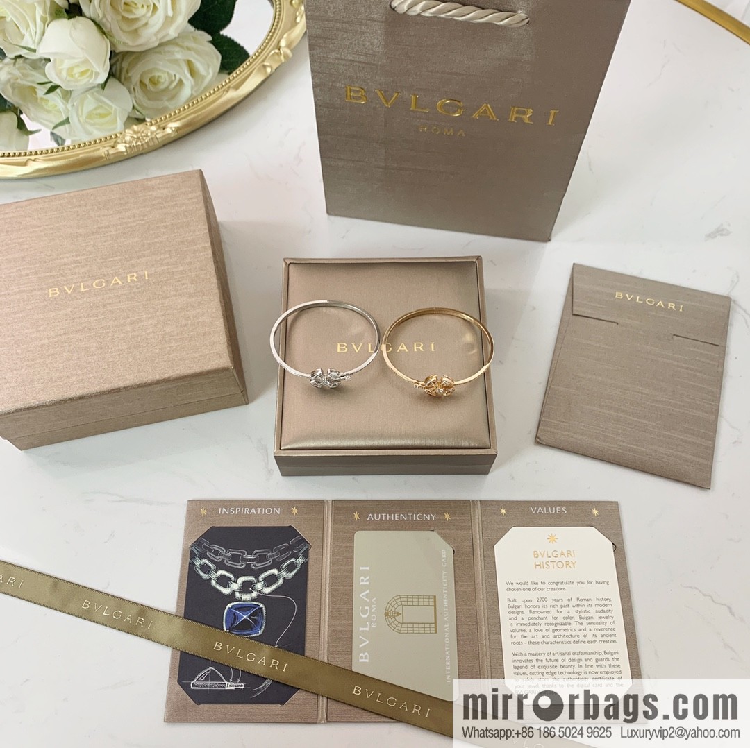 BVLGARI Bulgari series, four-leaf clover bracelet