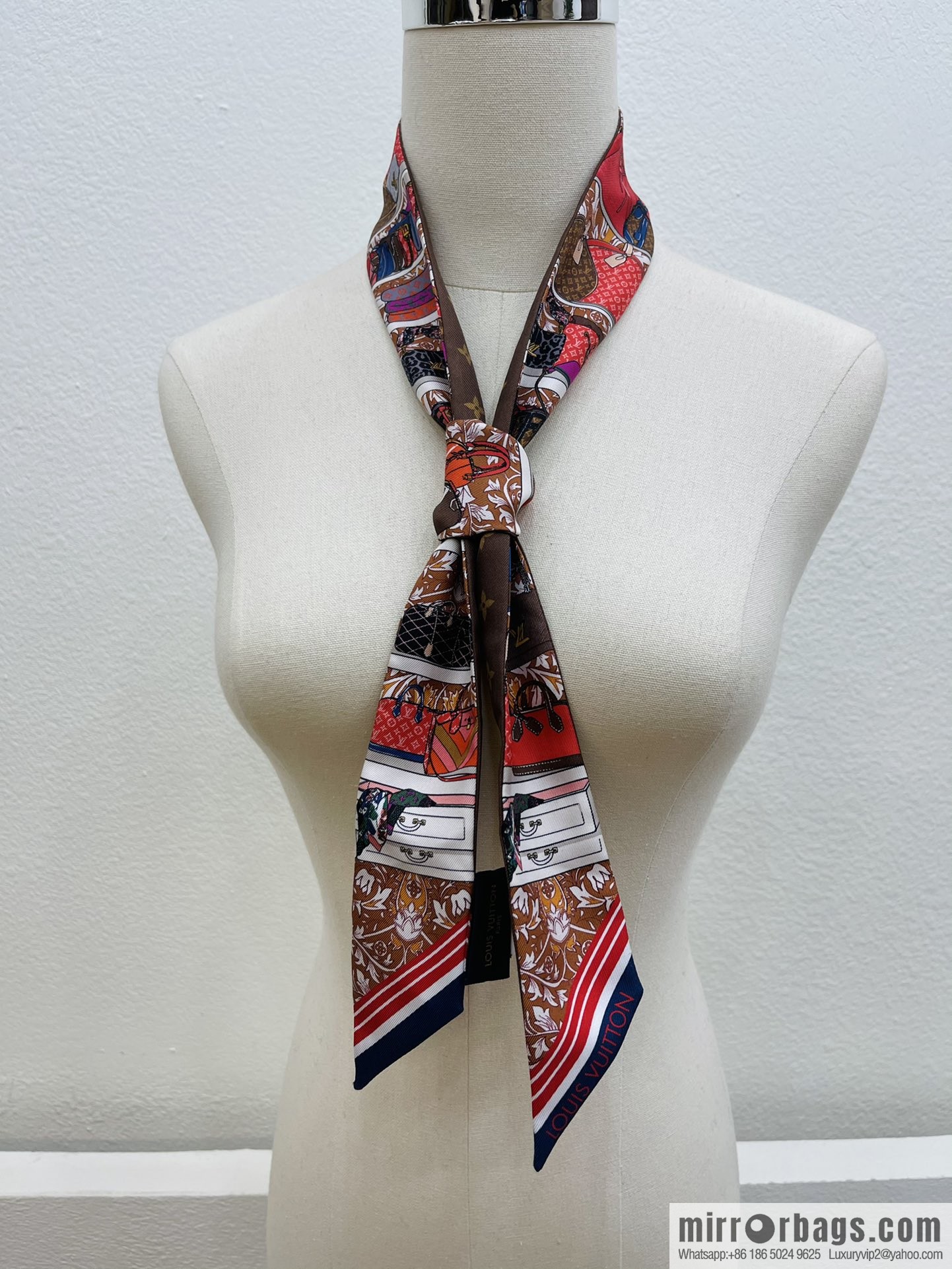 LV Louis Vuitton 100% silk Privé BB headband M76111