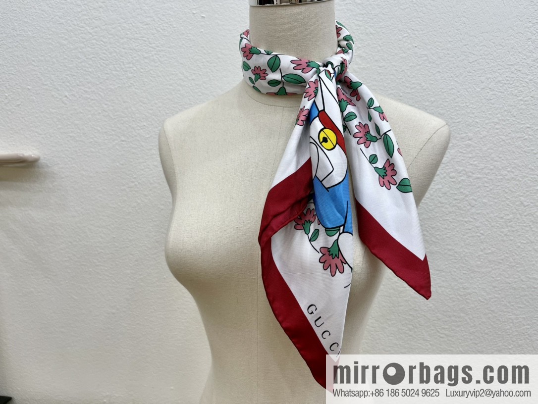 GUCCIxDoraemon joint 100% silk square scarf