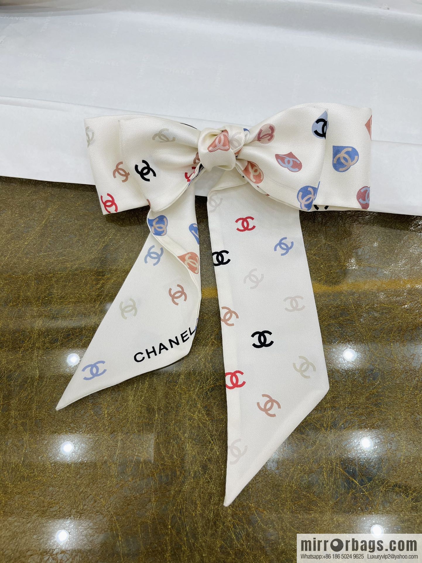 CHANEL Chanel Xiaoxiang Twiily 100% Silk Silk Hair Band Ribbon AA7447
