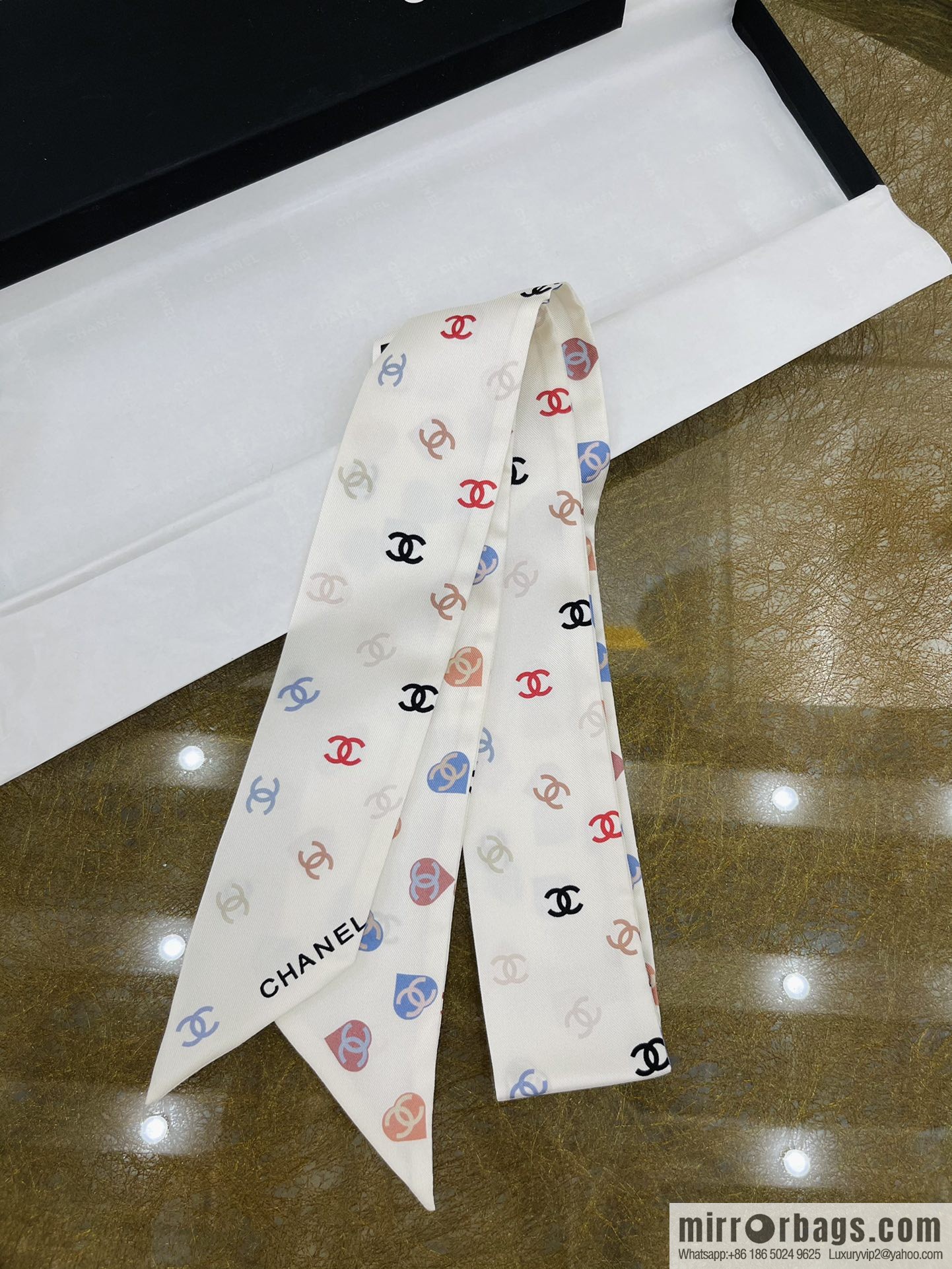 CHANEL Chanel Xiaoxiang Twiily 100% Silk Silk Hair Band Ribbon AA7447