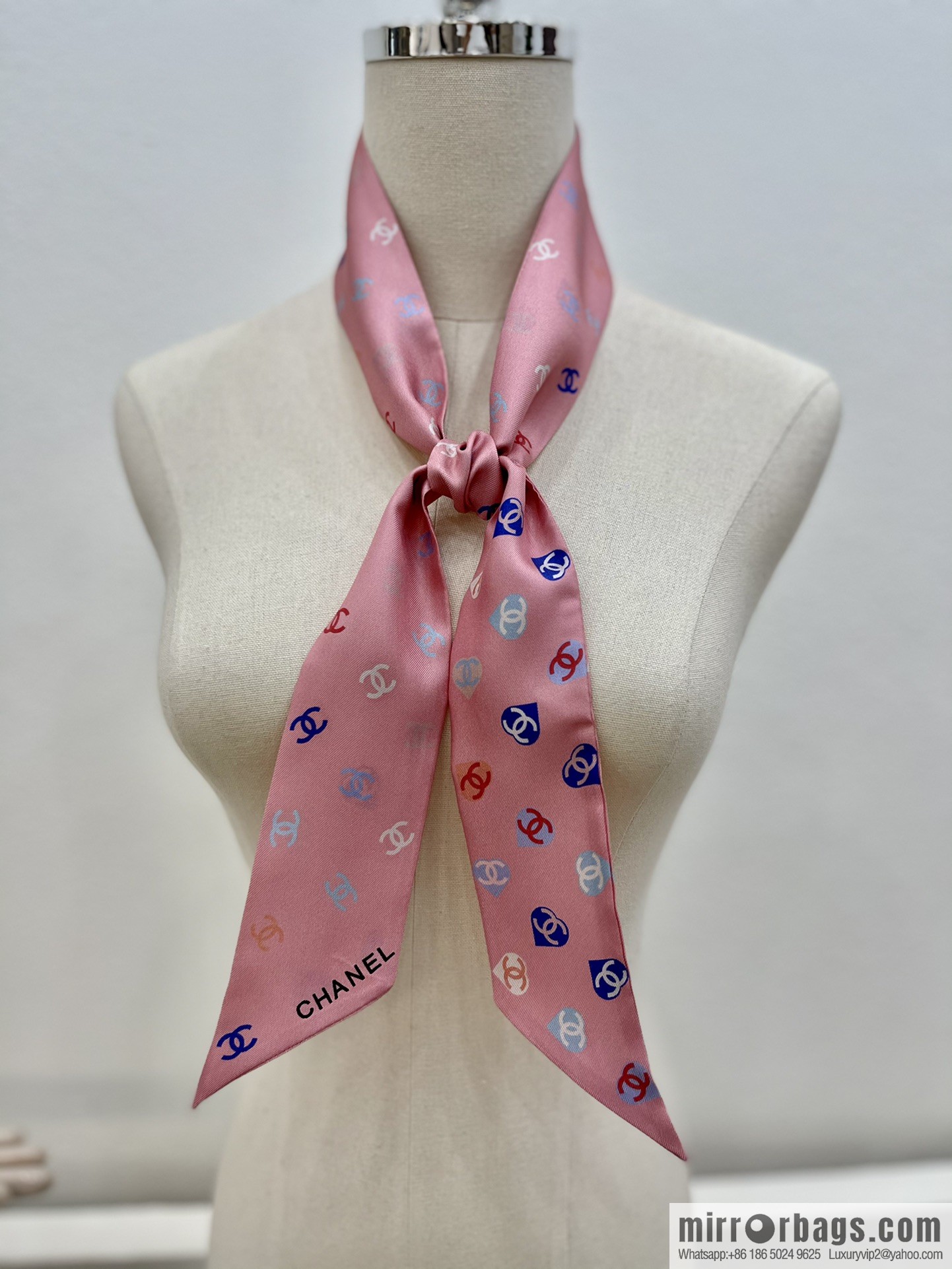 CHANEL Chanel Xiaoxiang Twiily 100% Silk Silk Hair Band Ribbon AA7447