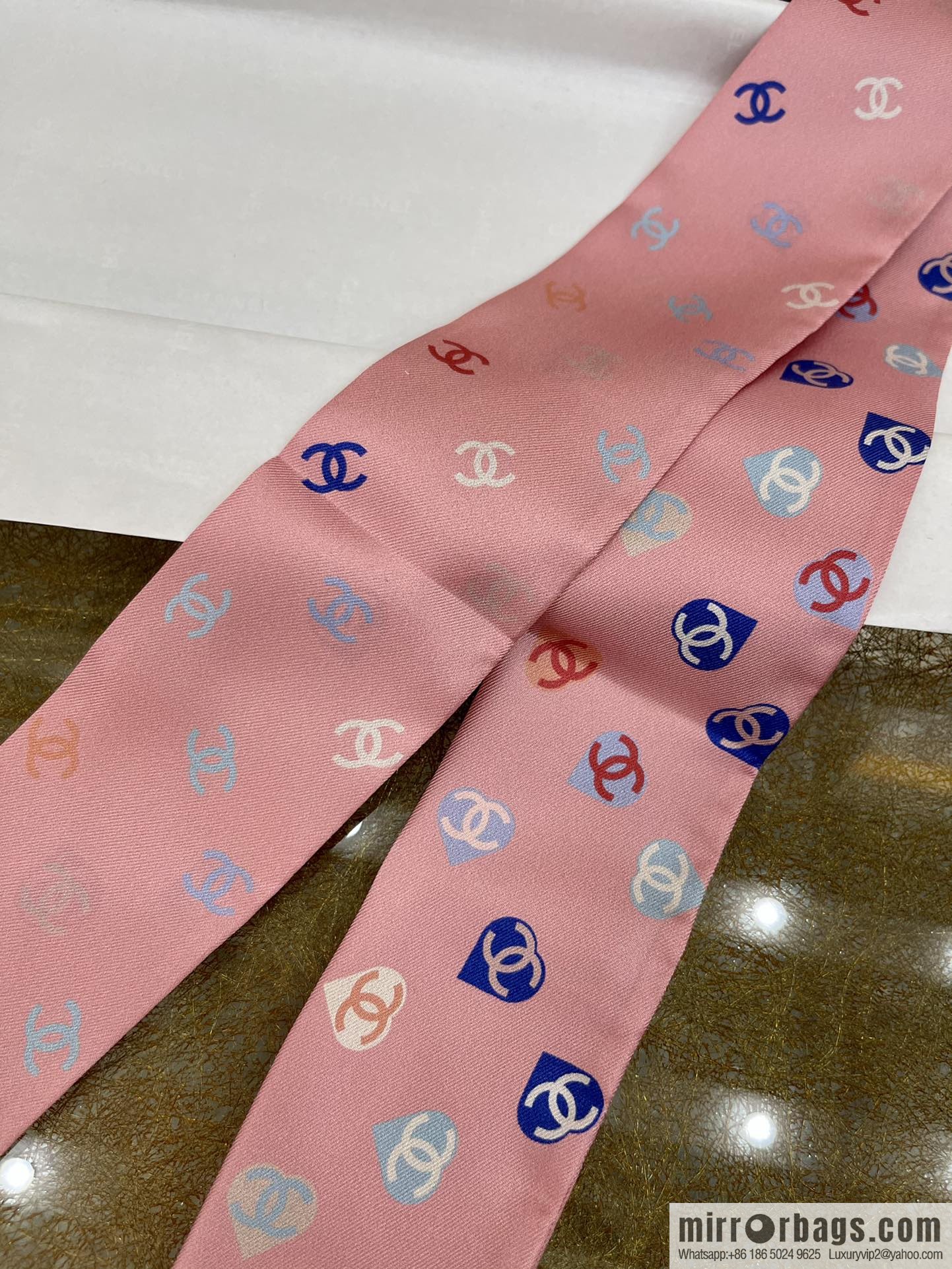 CHANEL Chanel Xiaoxiang Twiily 100% Silk Silk Hair Band Ribbon AA7447