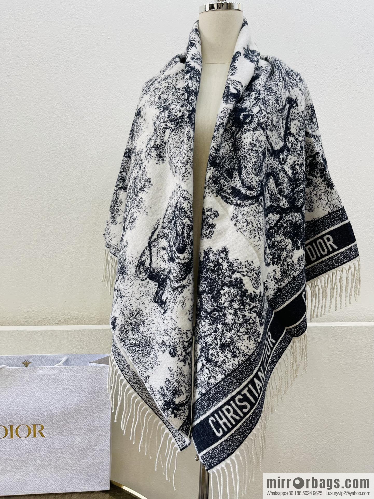 Dior Blue Rui Print Fierce Shawl 91DFI140I057
