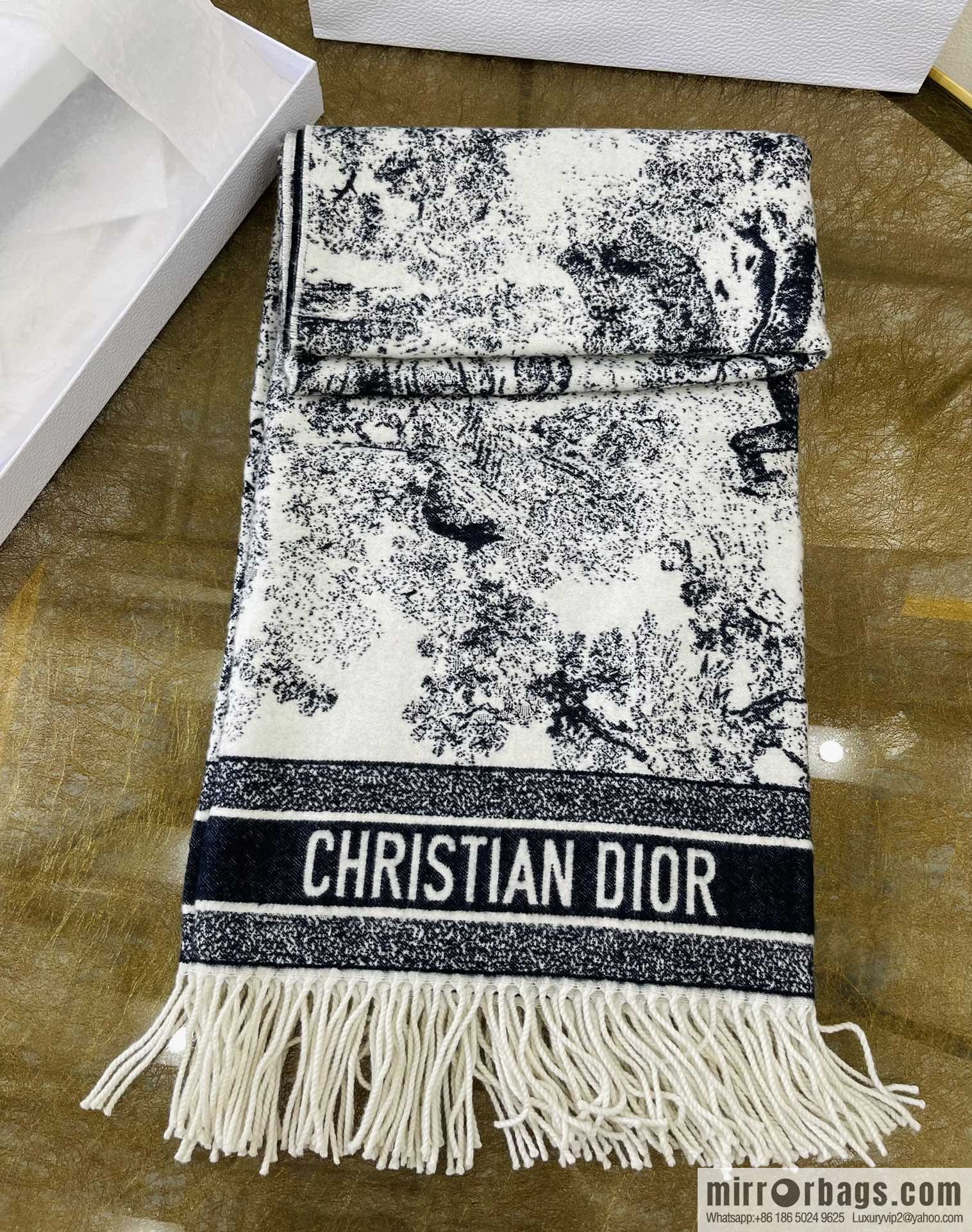Dior Blue Rui Print Fierce Shawl 91DFI140I057