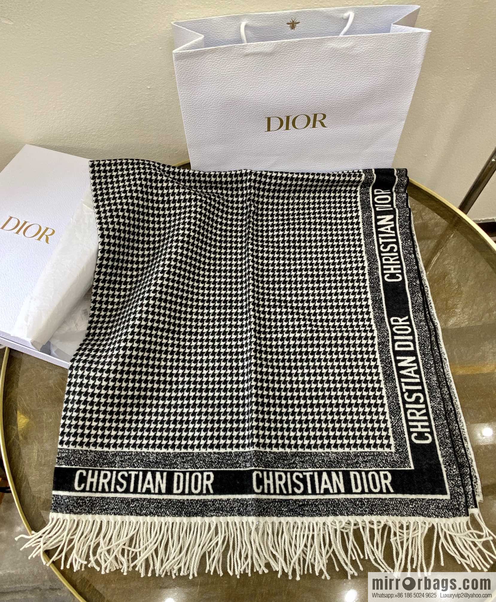 Dior Dior MontaIgne Black and White Thousand Birds Shawl 94MON140I057_C980
