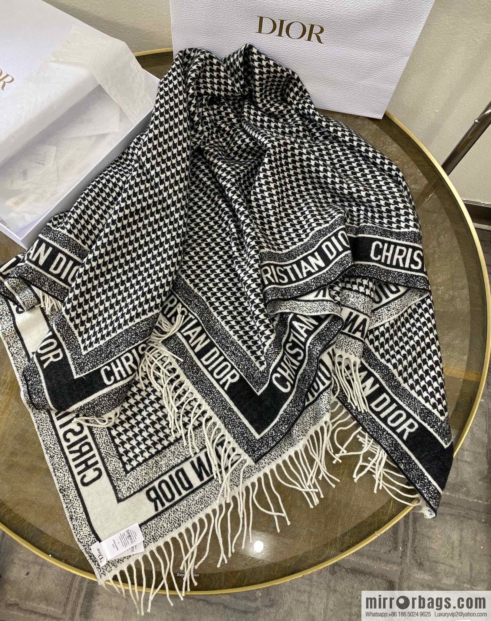Dior Dior MontaIgne Black and White Thousand Birds Shawl 94MON140I057_C980