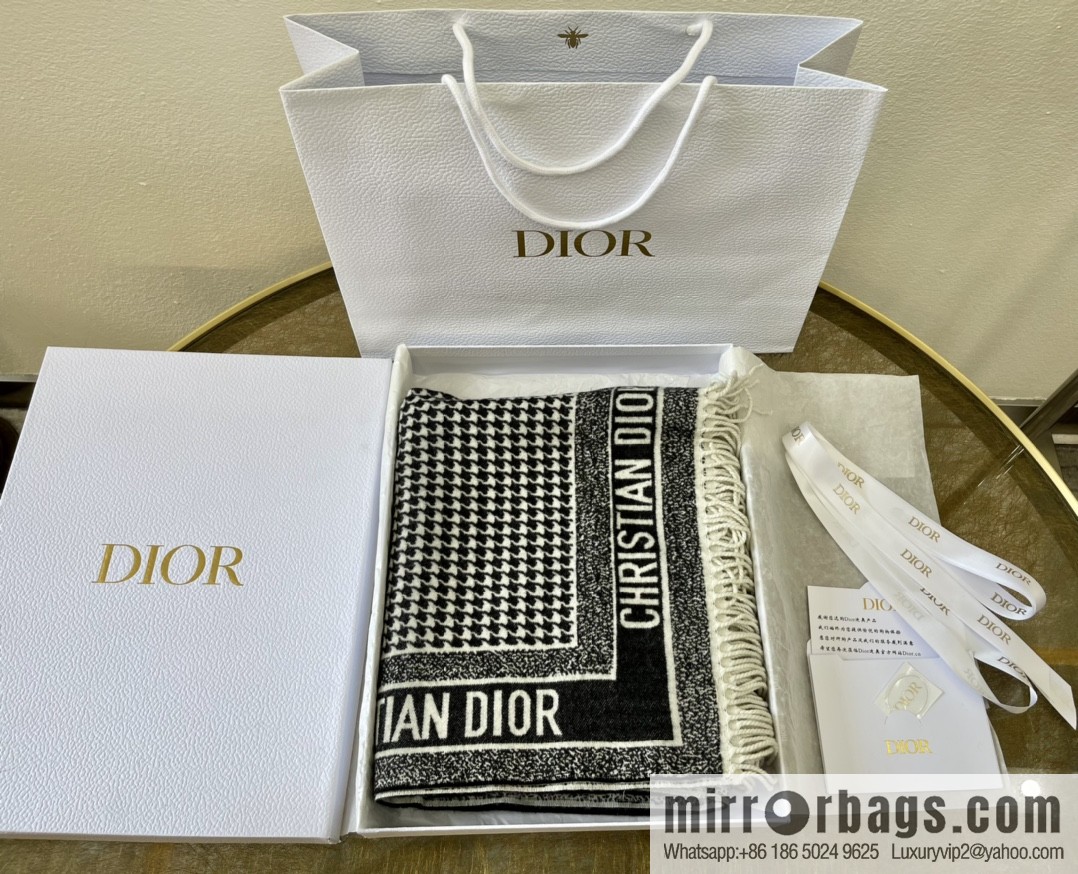 Dior Dior MontaIgne Black and White Thousand Birds Shawl 94MON140I057_C980