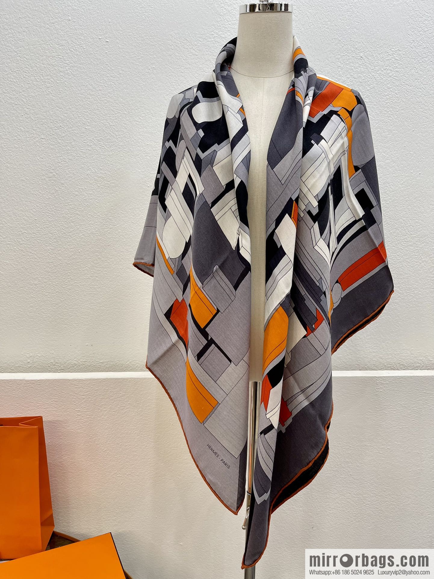 Hermes 21 new silk wool square scarf