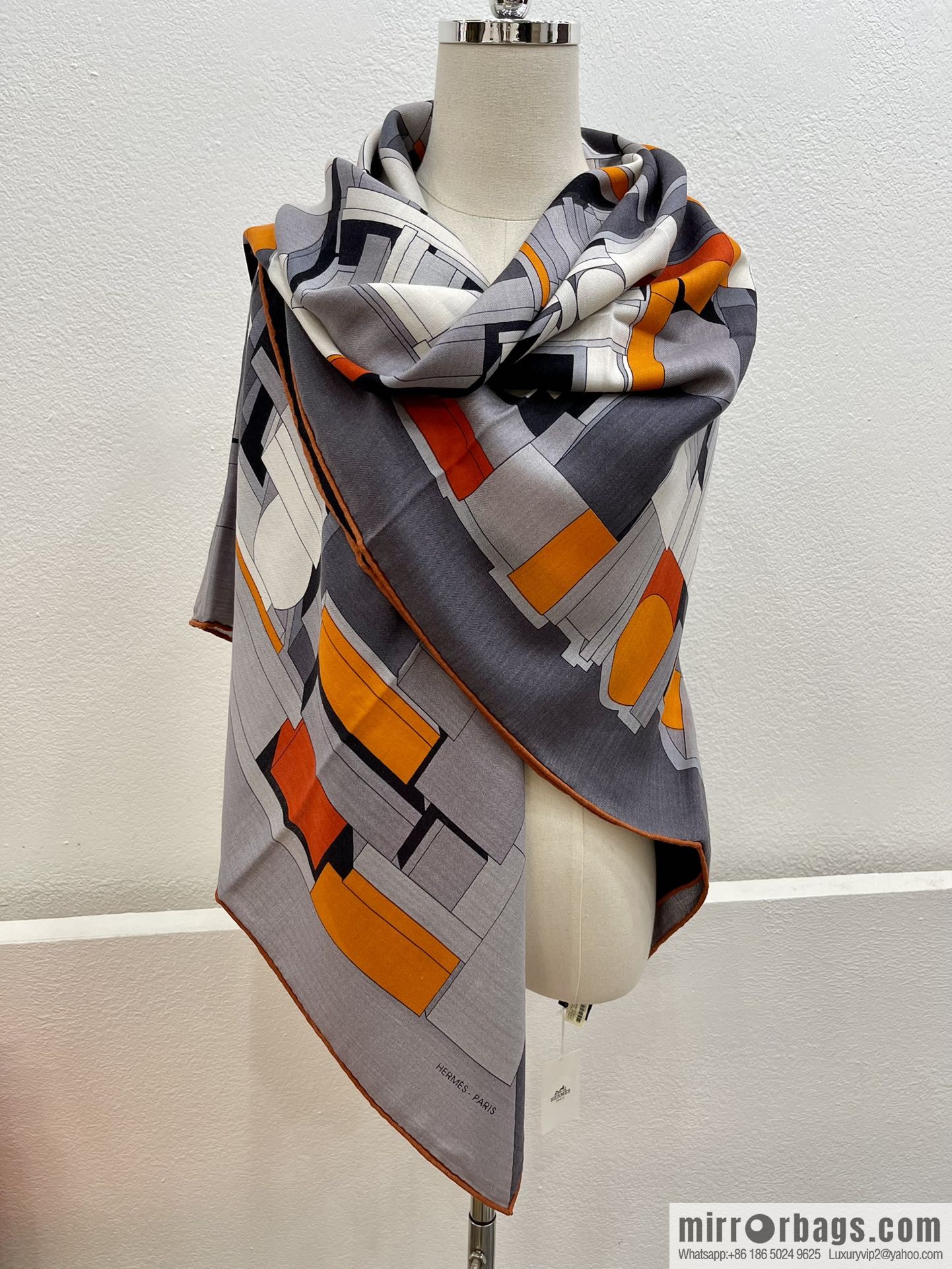 Hermes 21 new silk wool square scarf