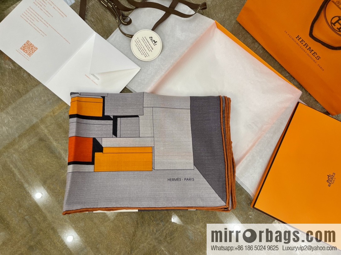 Hermes 21 new silk wool square scarf