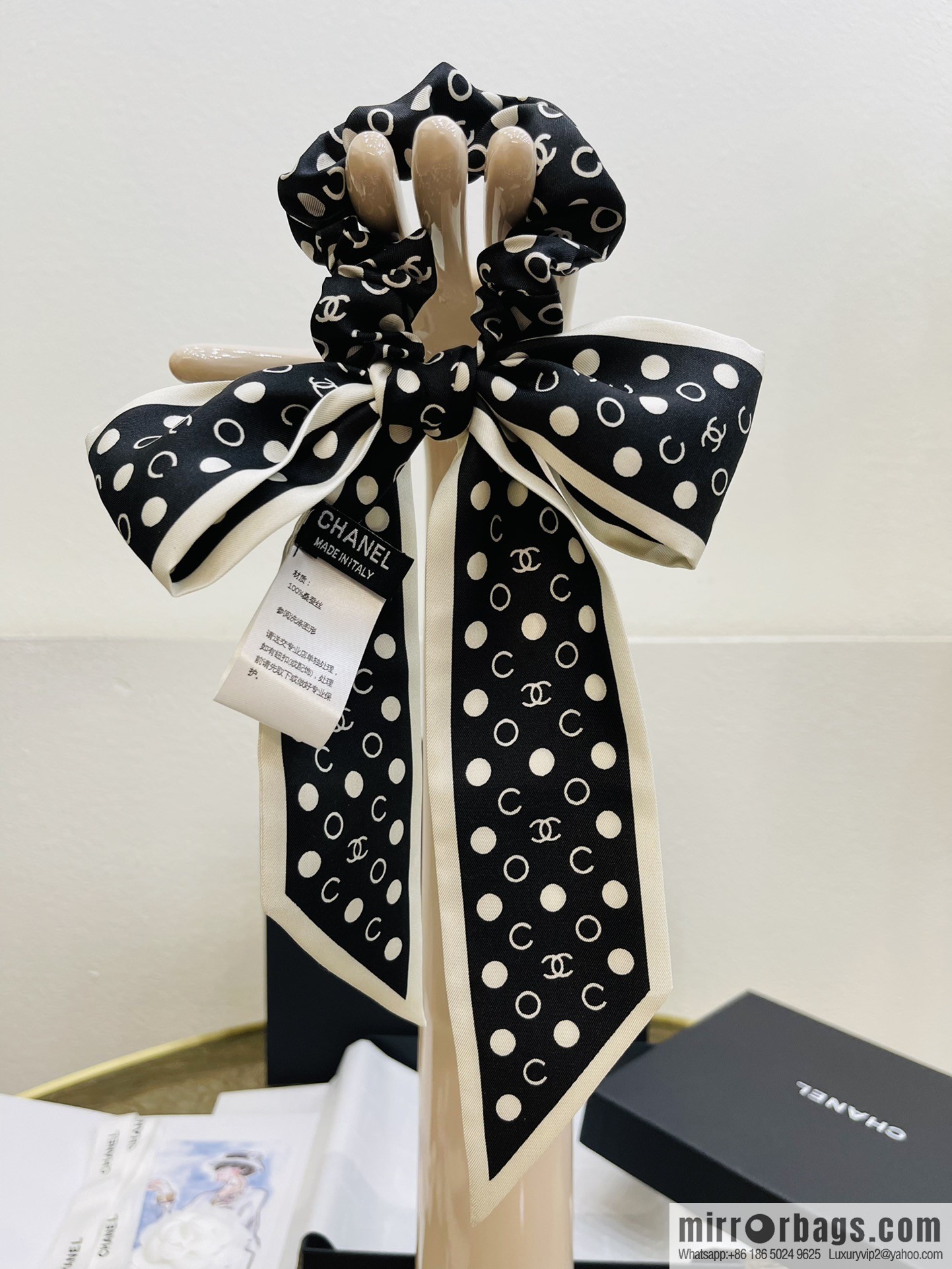 CHANEL Chanel Polka Dots Two-piece Accessories 100% Silk Ribbon aa7533