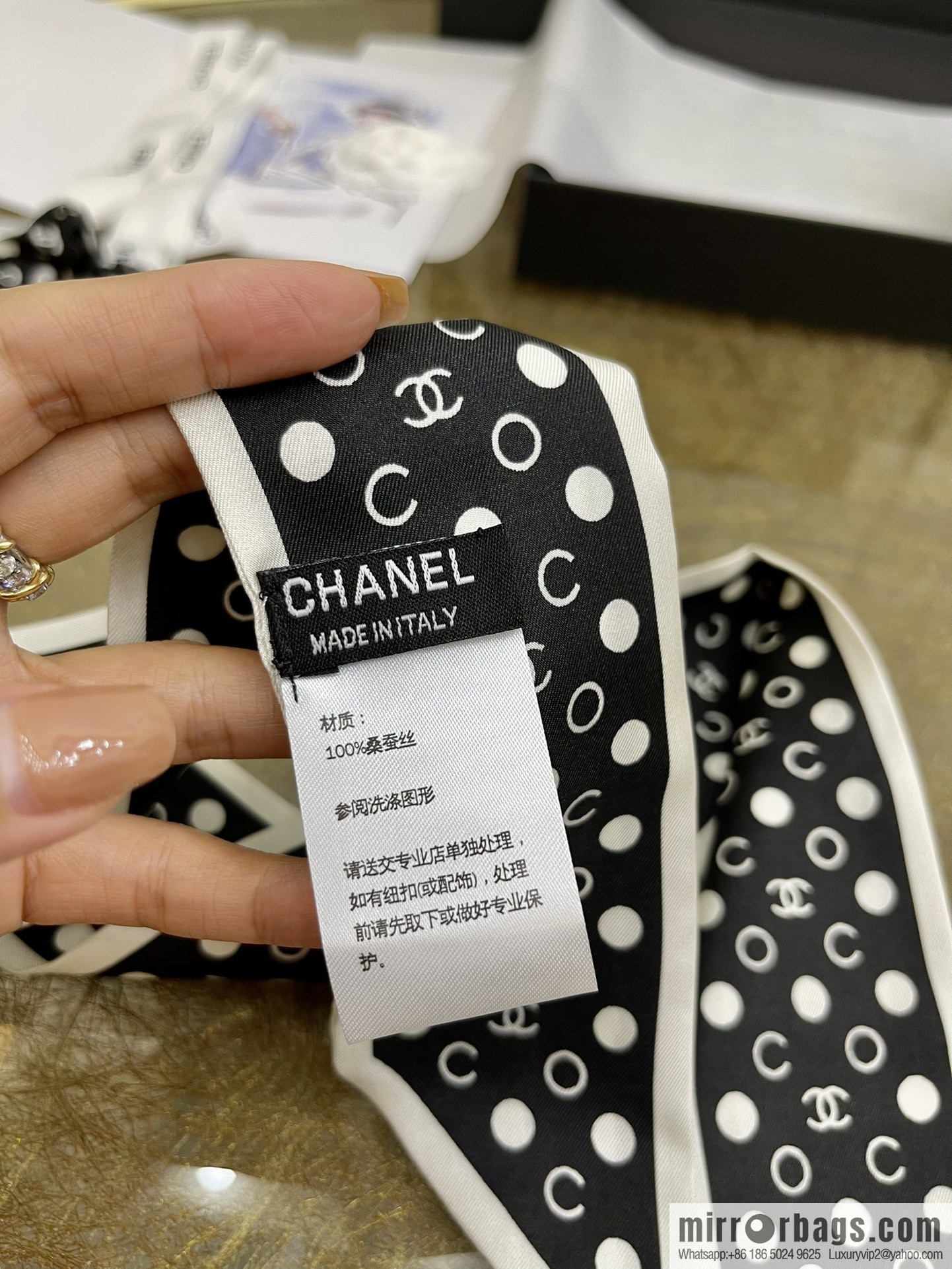 CHANEL Chanel Polka Dots Two-piece Accessories 100% Silk Ribbon aa7533