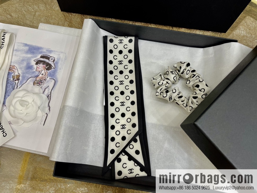 CHANEL Chanel Polka Dots Two-piece Accessories 100% Silk Ribbon aa7533