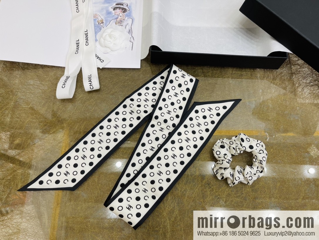 CHANEL Chanel Polka Dots Two-piece Accessories 100% Silk Ribbon aa7533