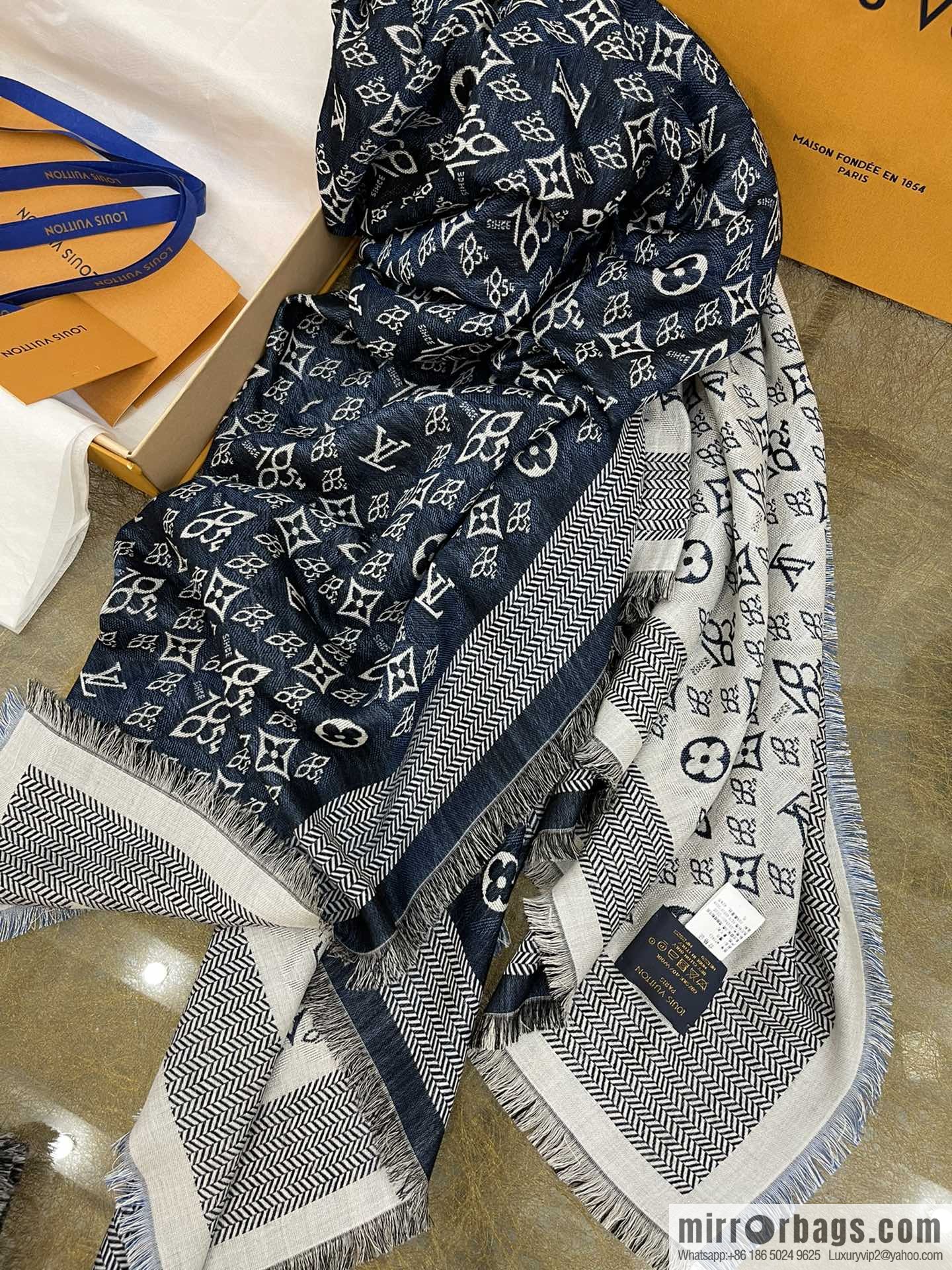 LV Louis Vuitton 60% silk 40% wool scarf shawl mp2821 mp2823