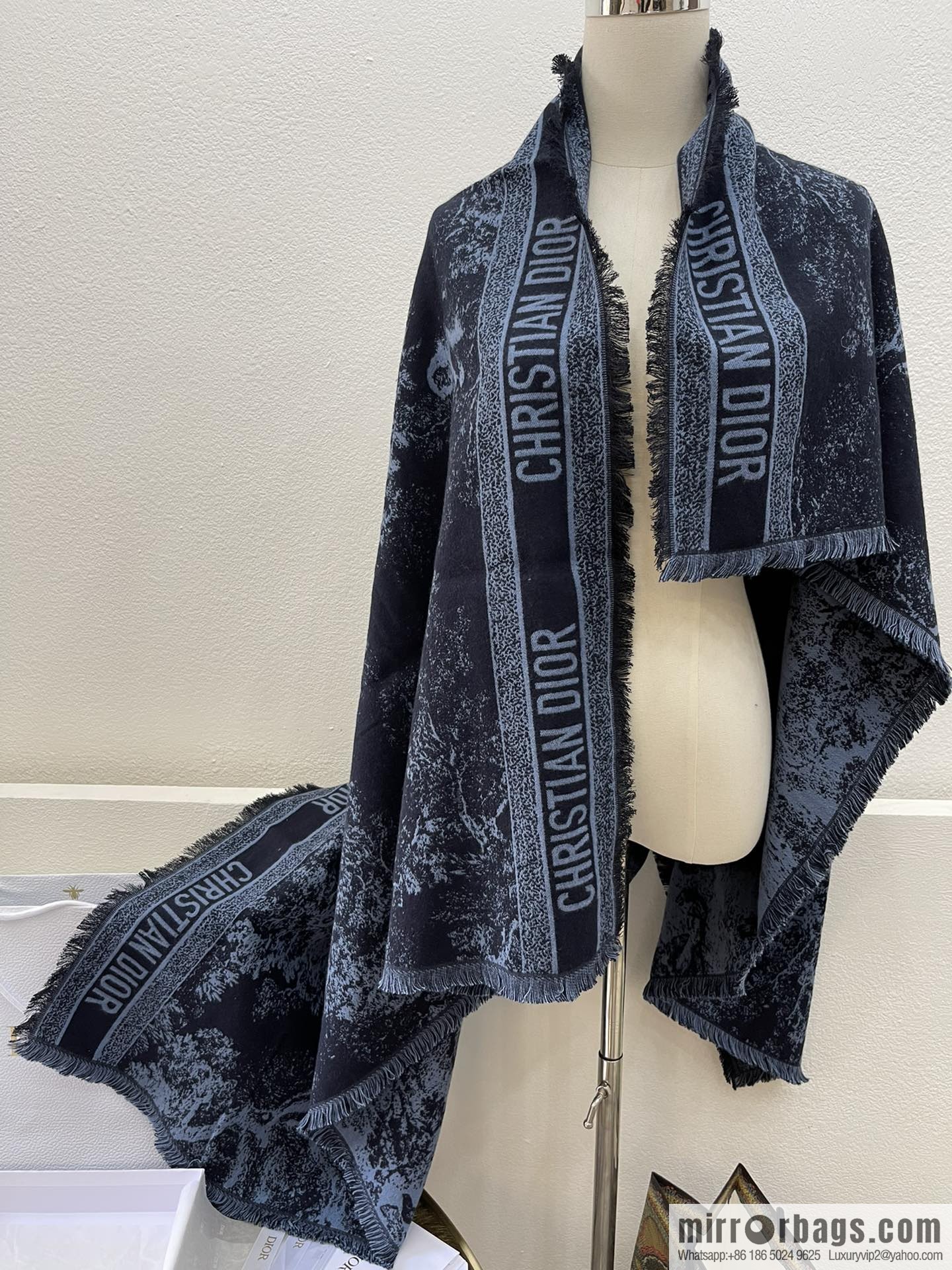 Dior Dior Navy Blue Rui Printed Shawl Blanket 12TOJ090I605_C543