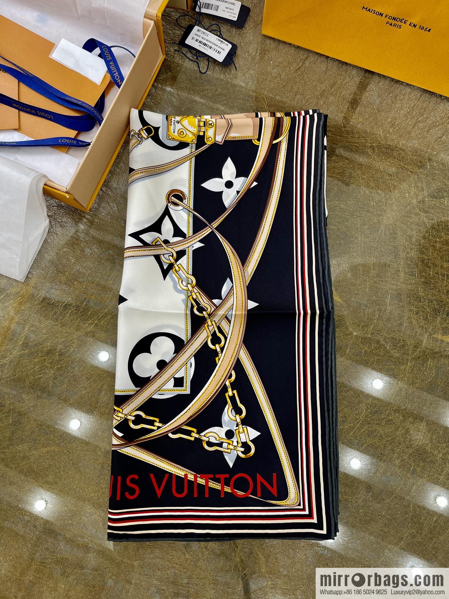 LV Louis Vuitton 100% Silk Perfect Match Silk Scarf M76649