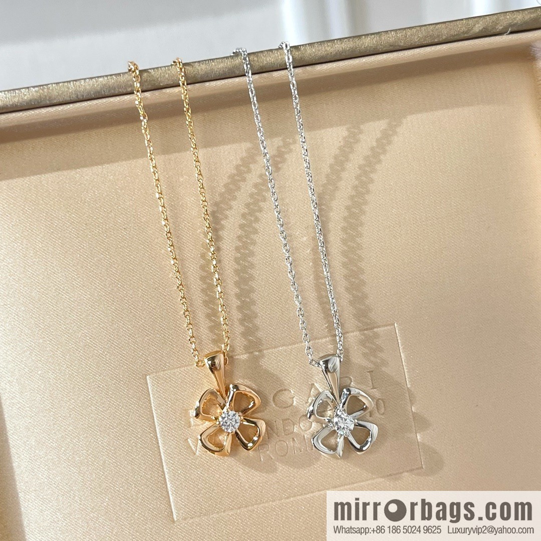 BVLGARI Bulgari series, four-leaf clover necklace