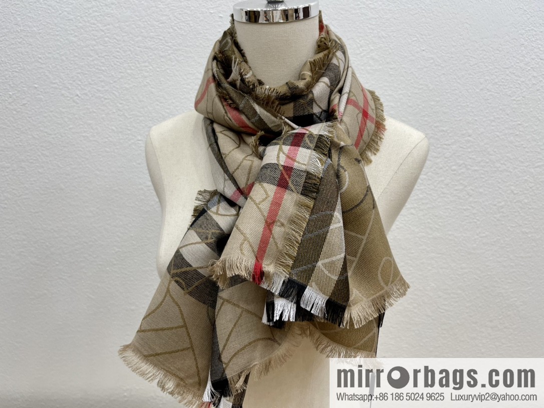 Burberry Burberry Metallic Logo Plaid Scarf