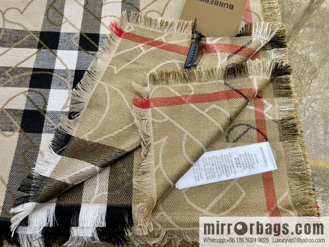 Burberry Burberry Metallic Logo Plaid Scarf