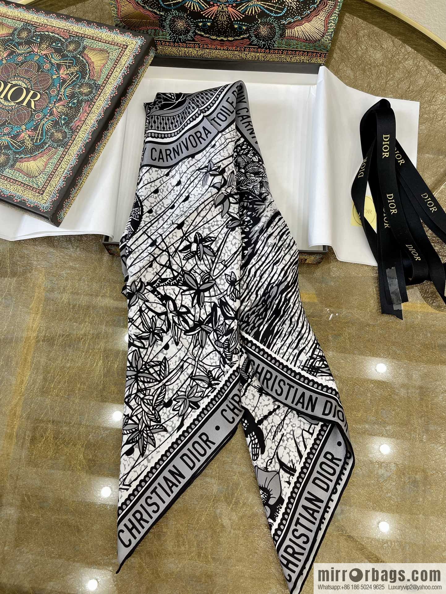 Dior 100% silk scarf with pattern from the Dior Jungle Collection