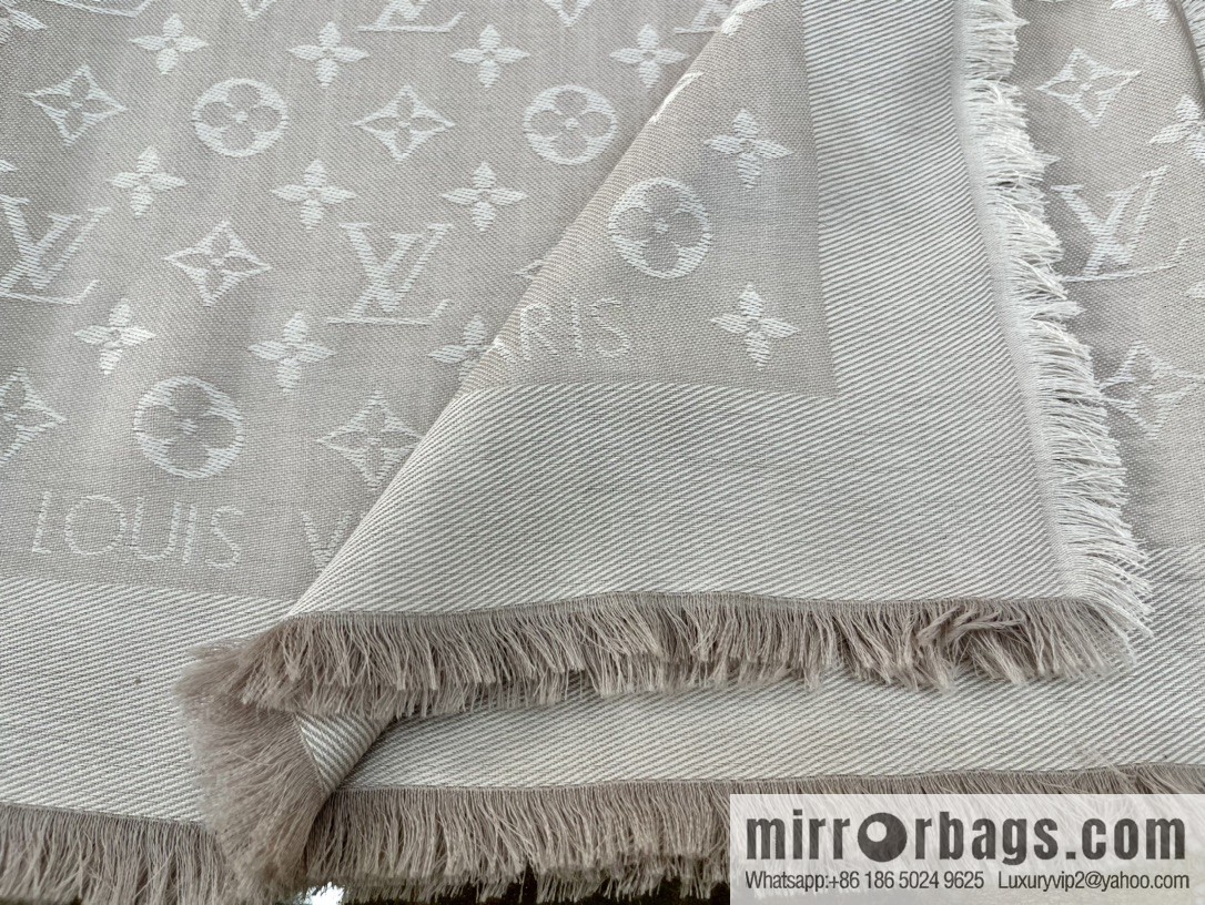 LV Louis Vuitton Monogram pattern silk wool blend scarf M71336
