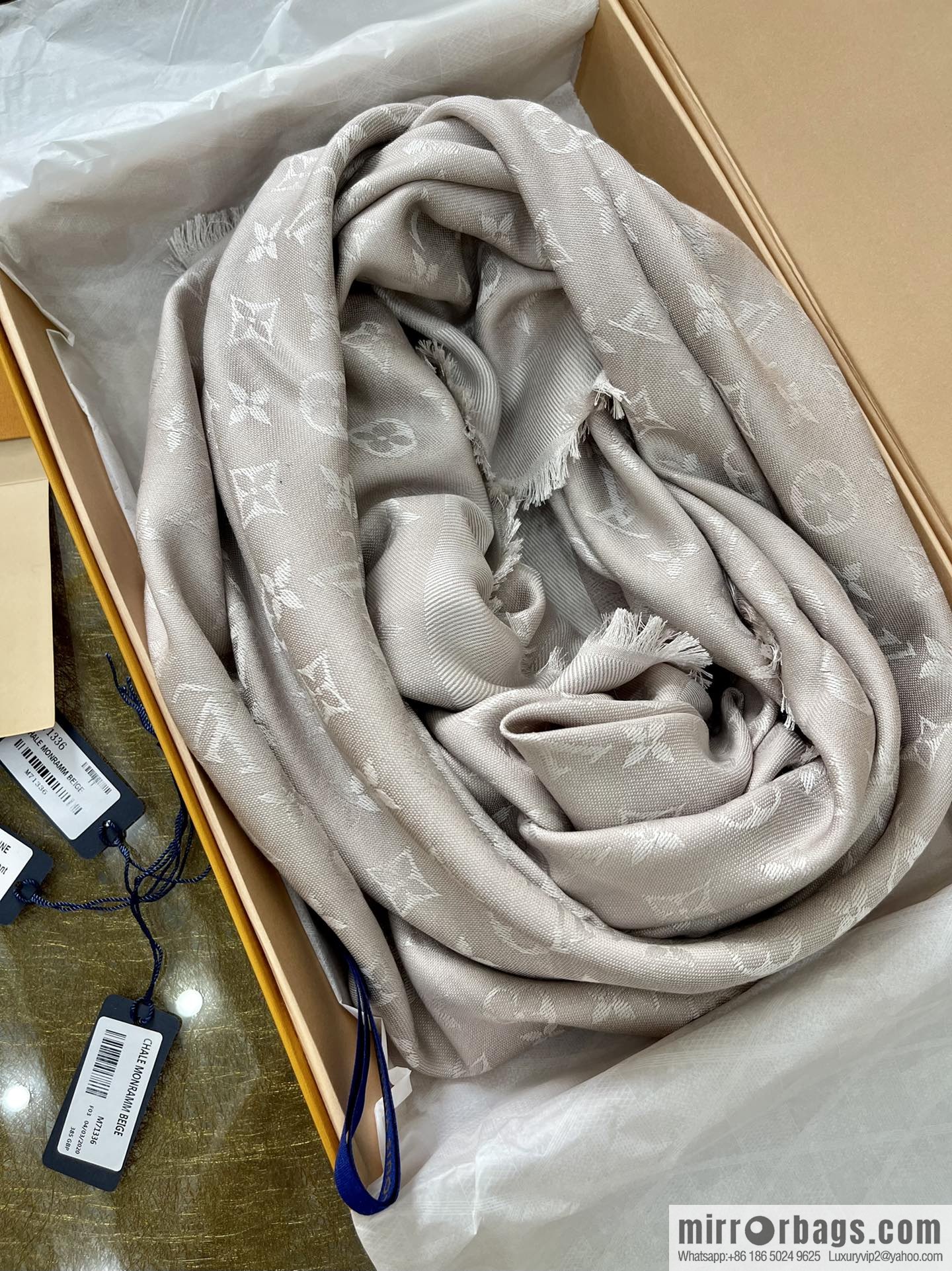 LV Louis Vuitton Monogram pattern silk wool blend scarf M71336