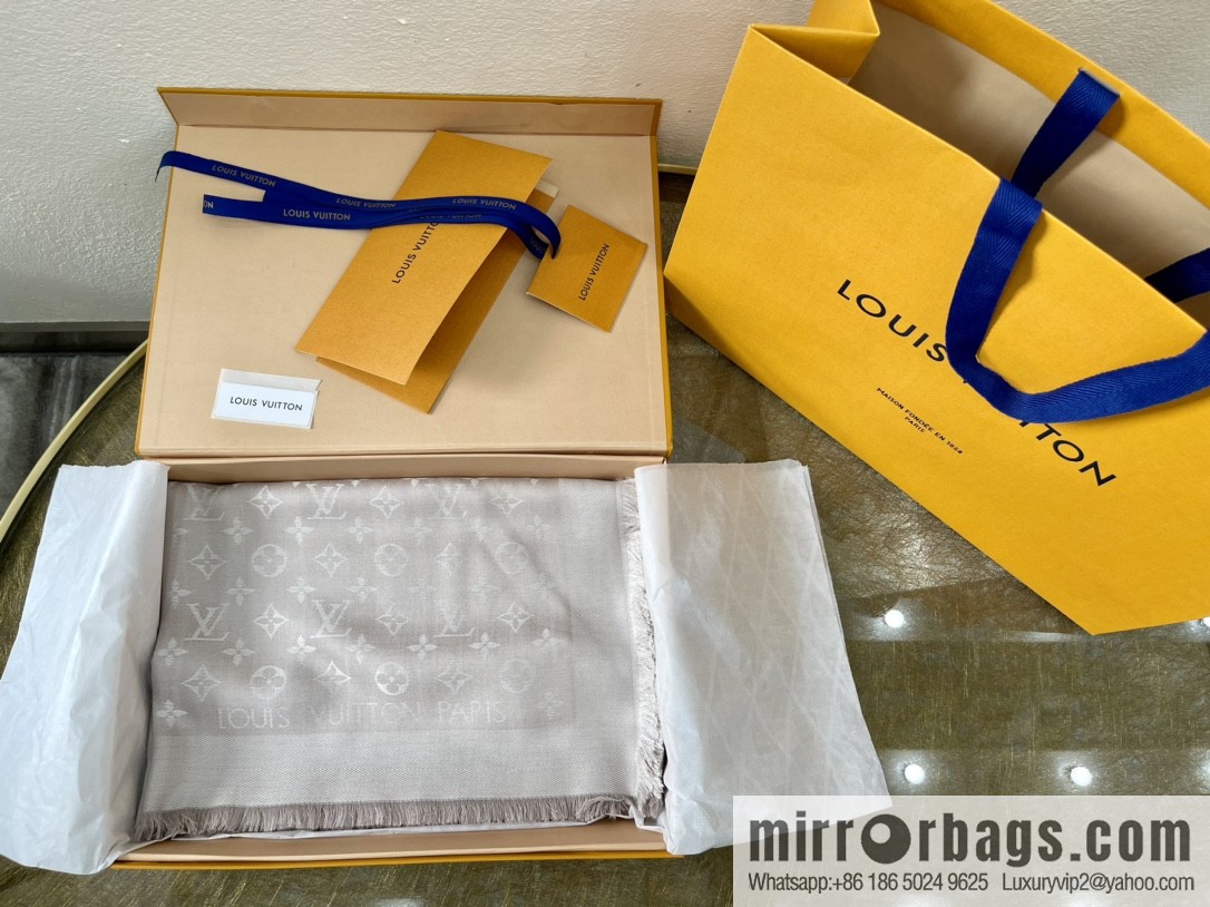 LV Louis Vuitton Monogram pattern silk wool blend scarf M71336