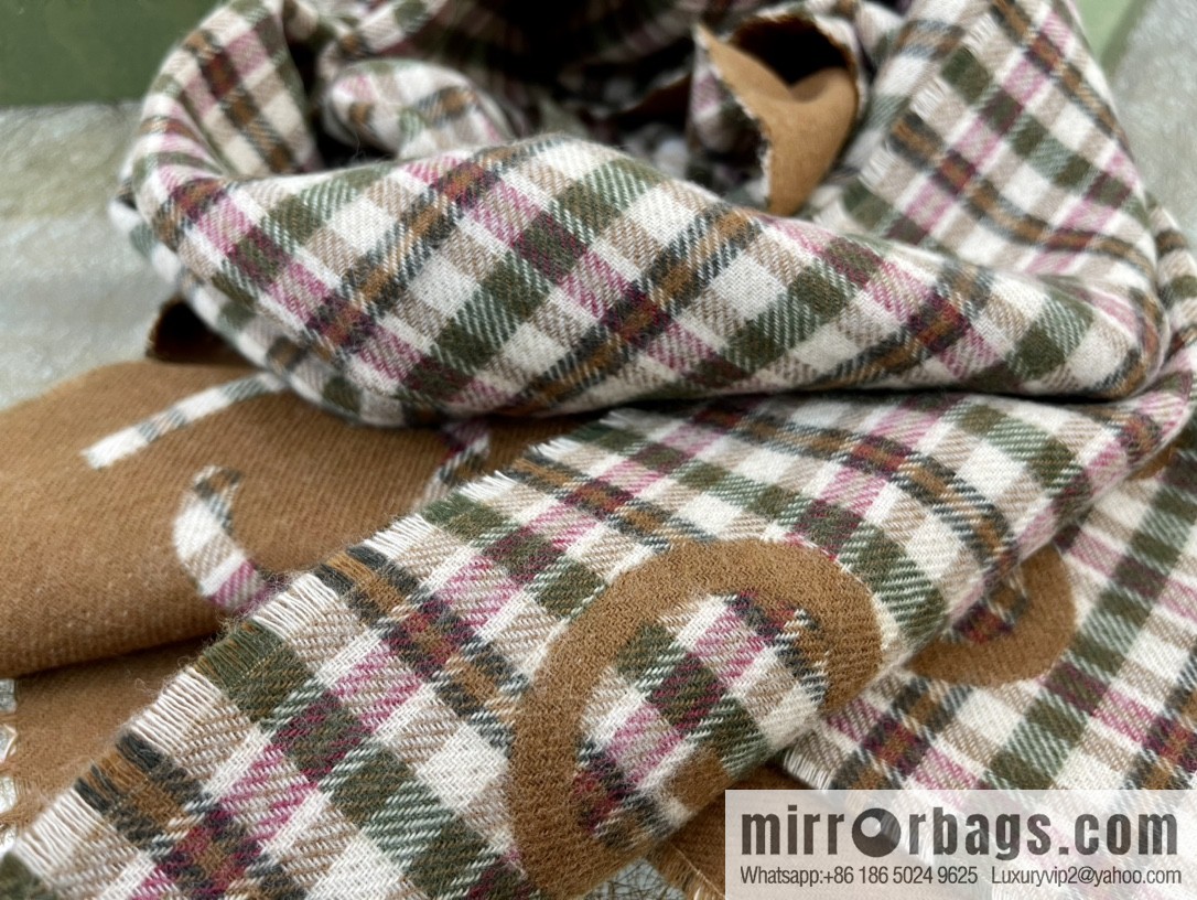 GUCCI Gucci double-sided wool towel