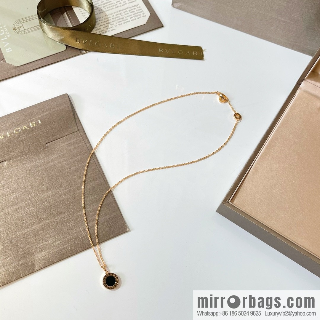 BVLGARI Bulgari ring black and white double-sided necklace