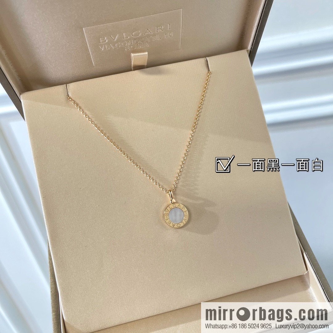 BVLGARI Bulgari ring black and white double-sided necklace