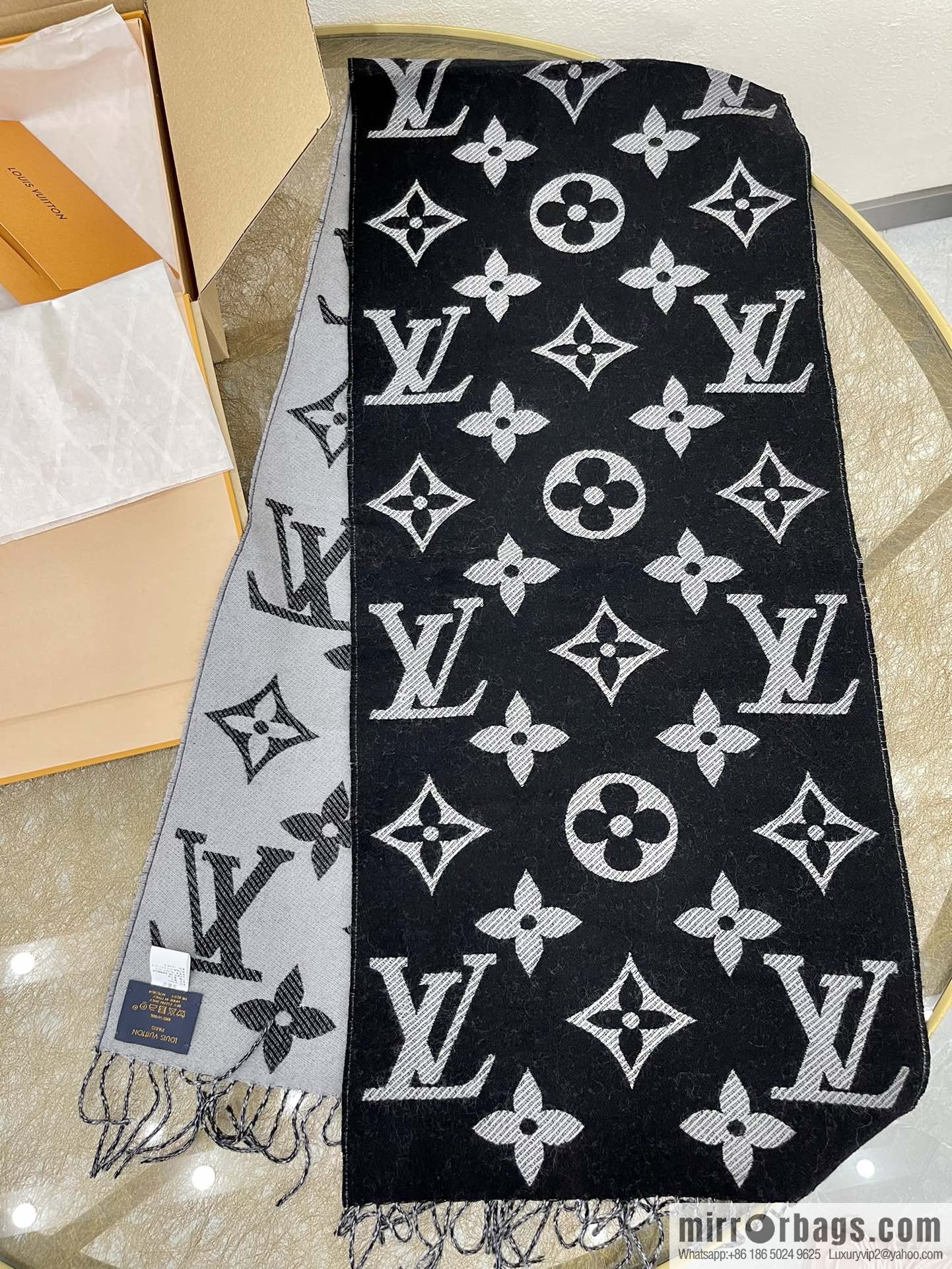LV Louis Vuitton SIMPLY LV wool long towel m76964 m76966
