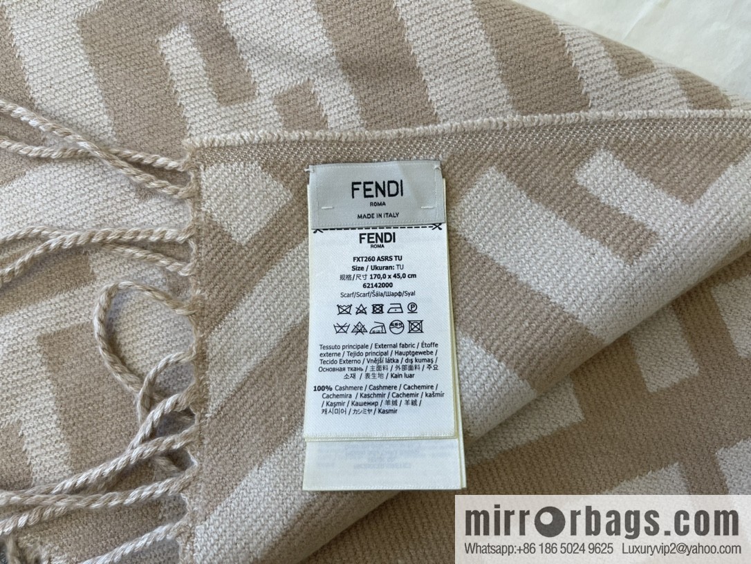 FENDI Fendi Classic FF Logo Cashmere Scarf FXT260