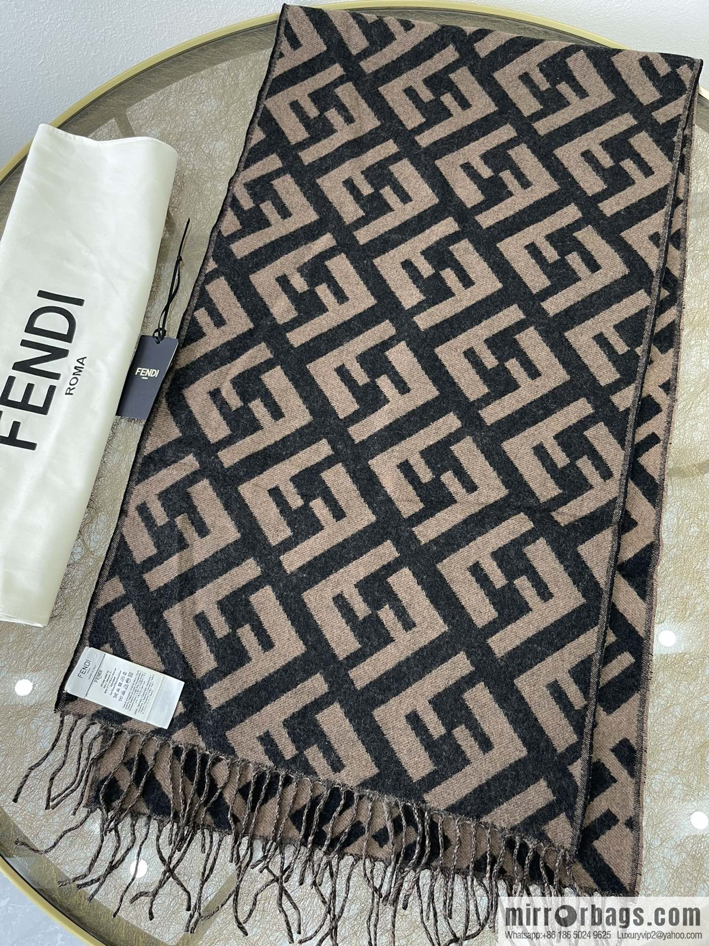 FENDI Fendi Classic FF Logo Cashmere Scarf FXT260