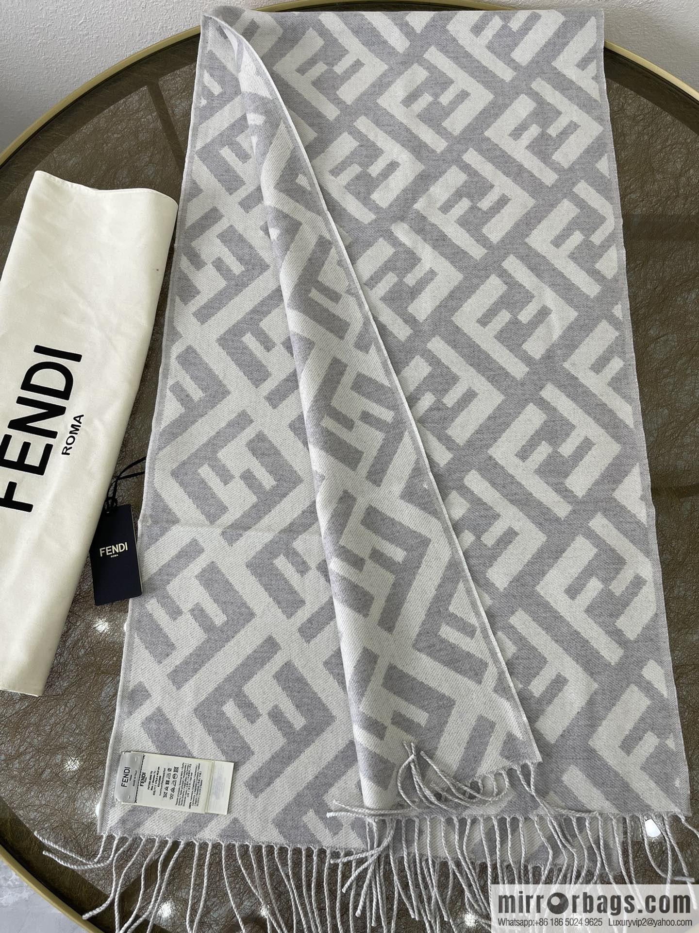FENDI Fendi Classic FF Logo Cashmere Scarf FXT260