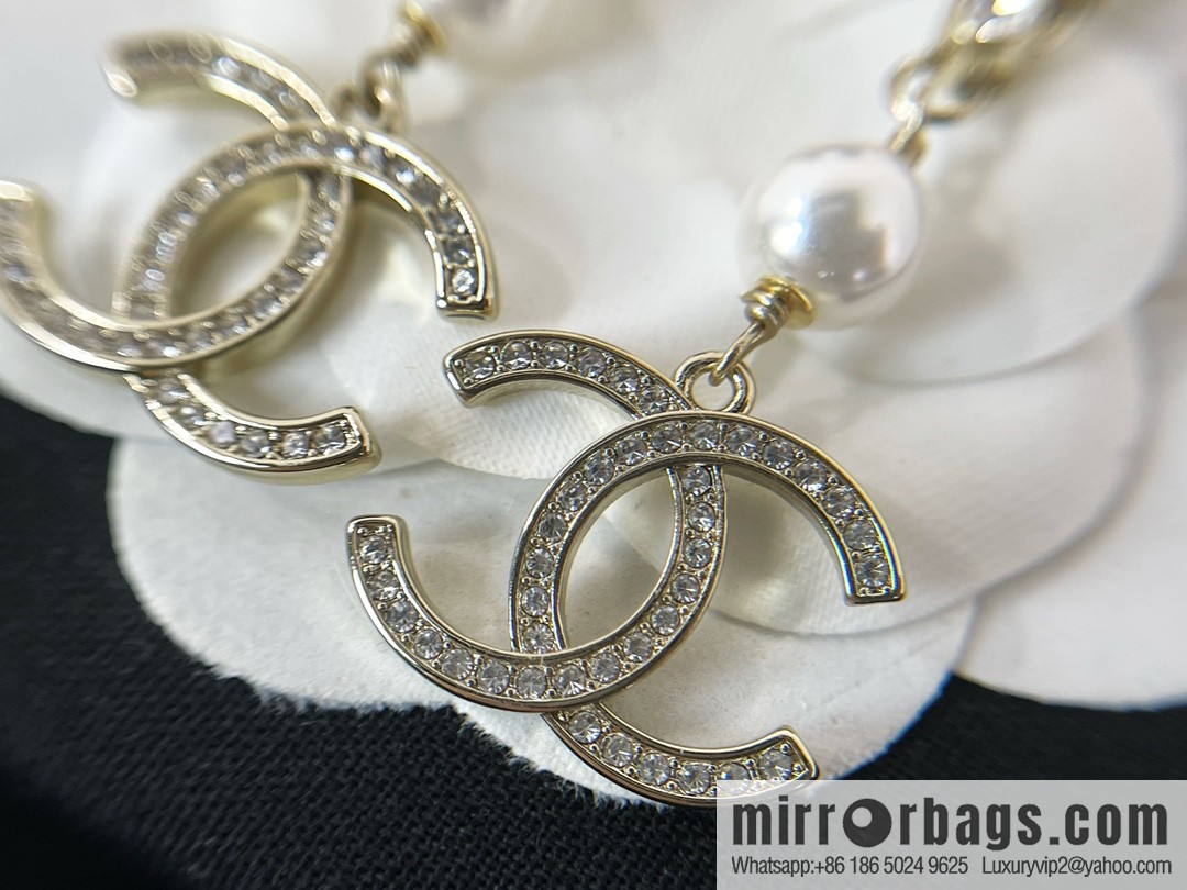 New ☑️ CHANEL Chanel double c pearl stud earrings
