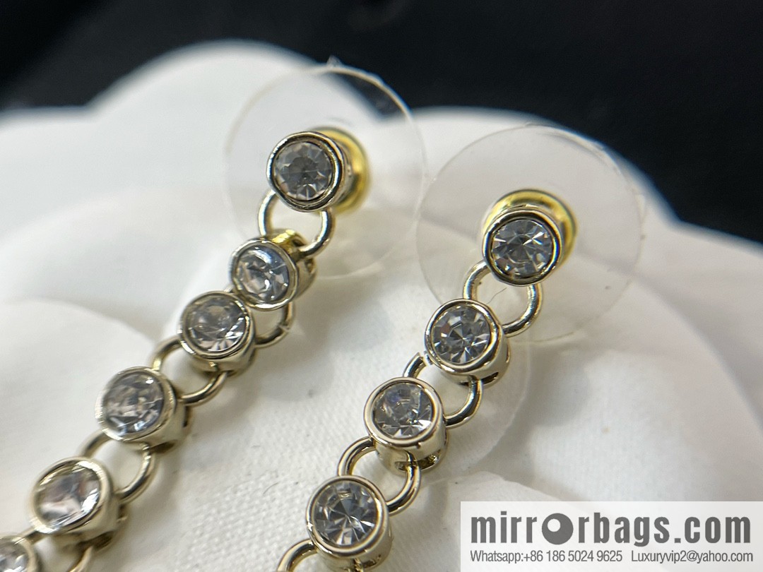 New ☑️ CHANEL Chanel double c pearl stud earrings