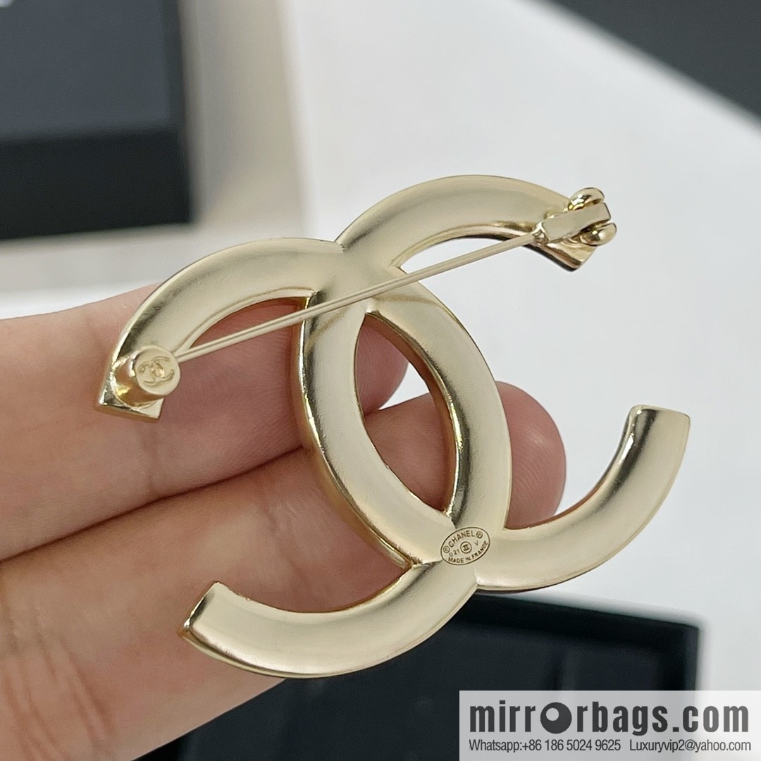 New ☑️ Chanel double c full diamond brooch