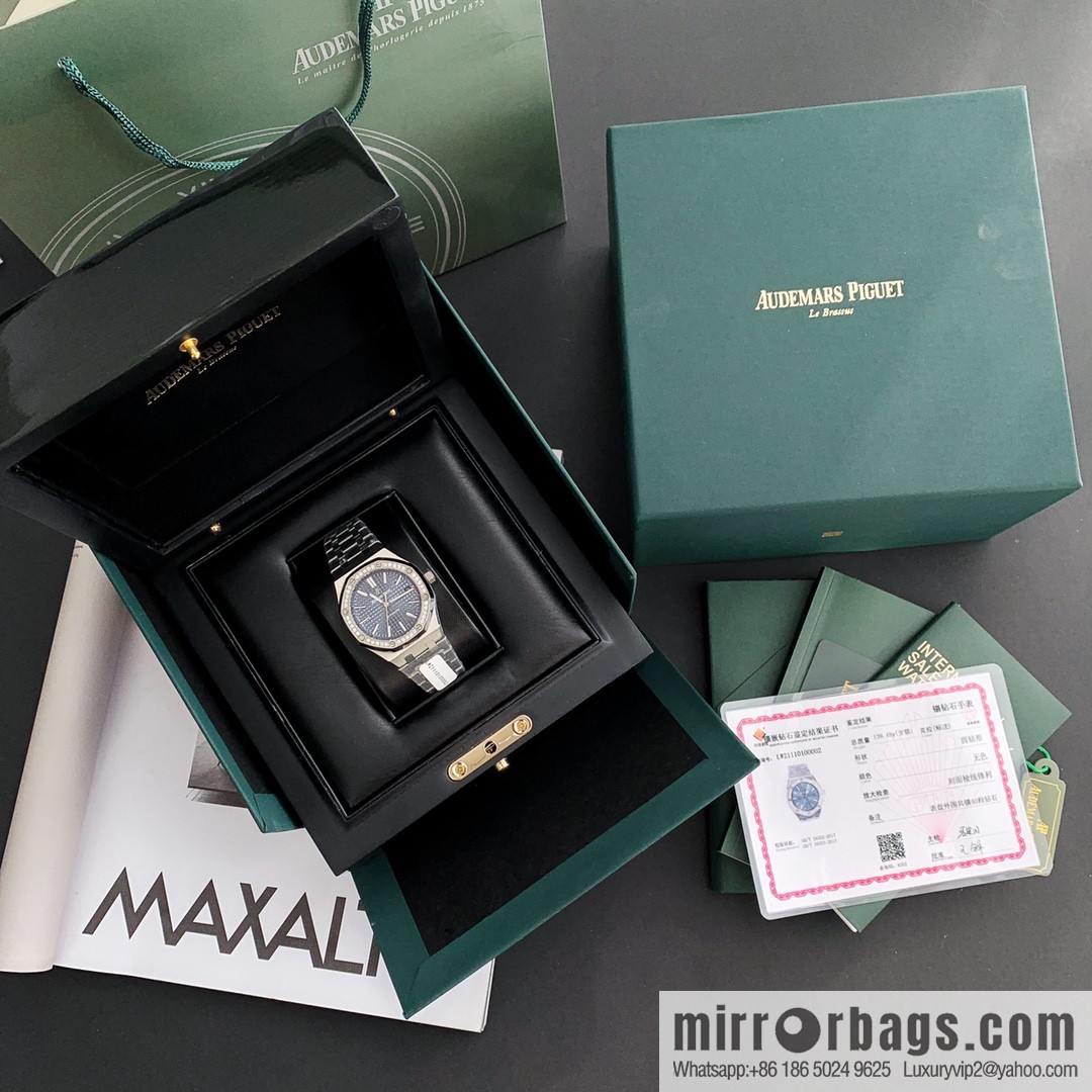 Women's Audemars Piguet Royal Oak bezel inlaid with 40 pieces with VS1.7 natural real diamond Audemars Piguet CAL.4302 all-in-one watch