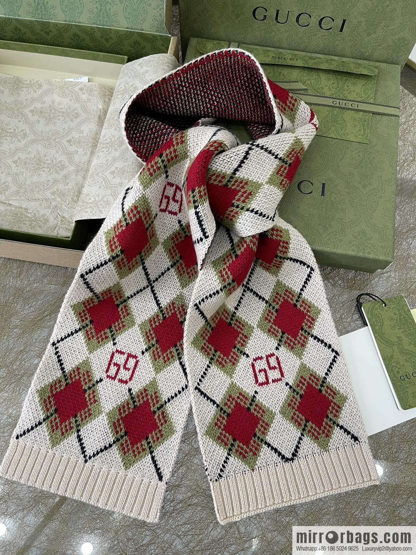 GUCCI Gucci geometric pattern 100% wool children's scarf 660631