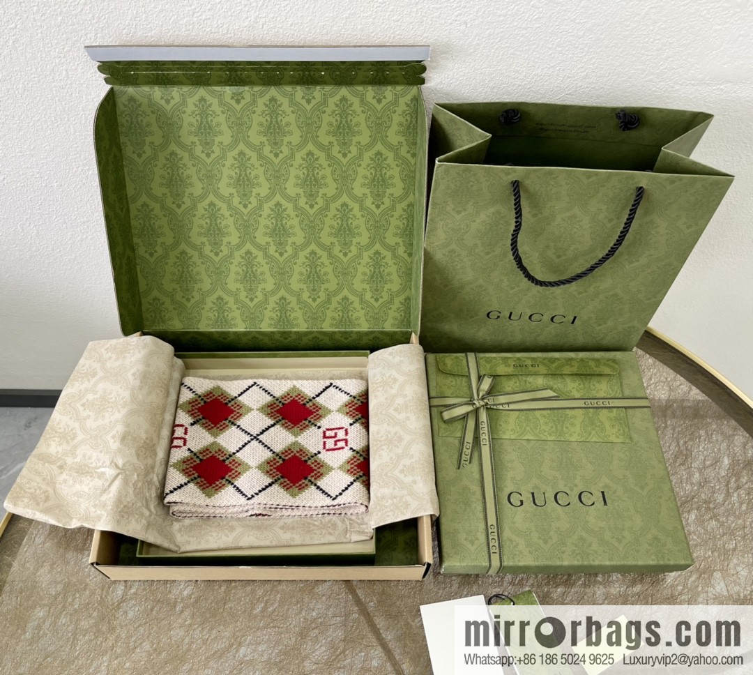 GUCCI Gucci geometric pattern 100% wool children's scarf 660631